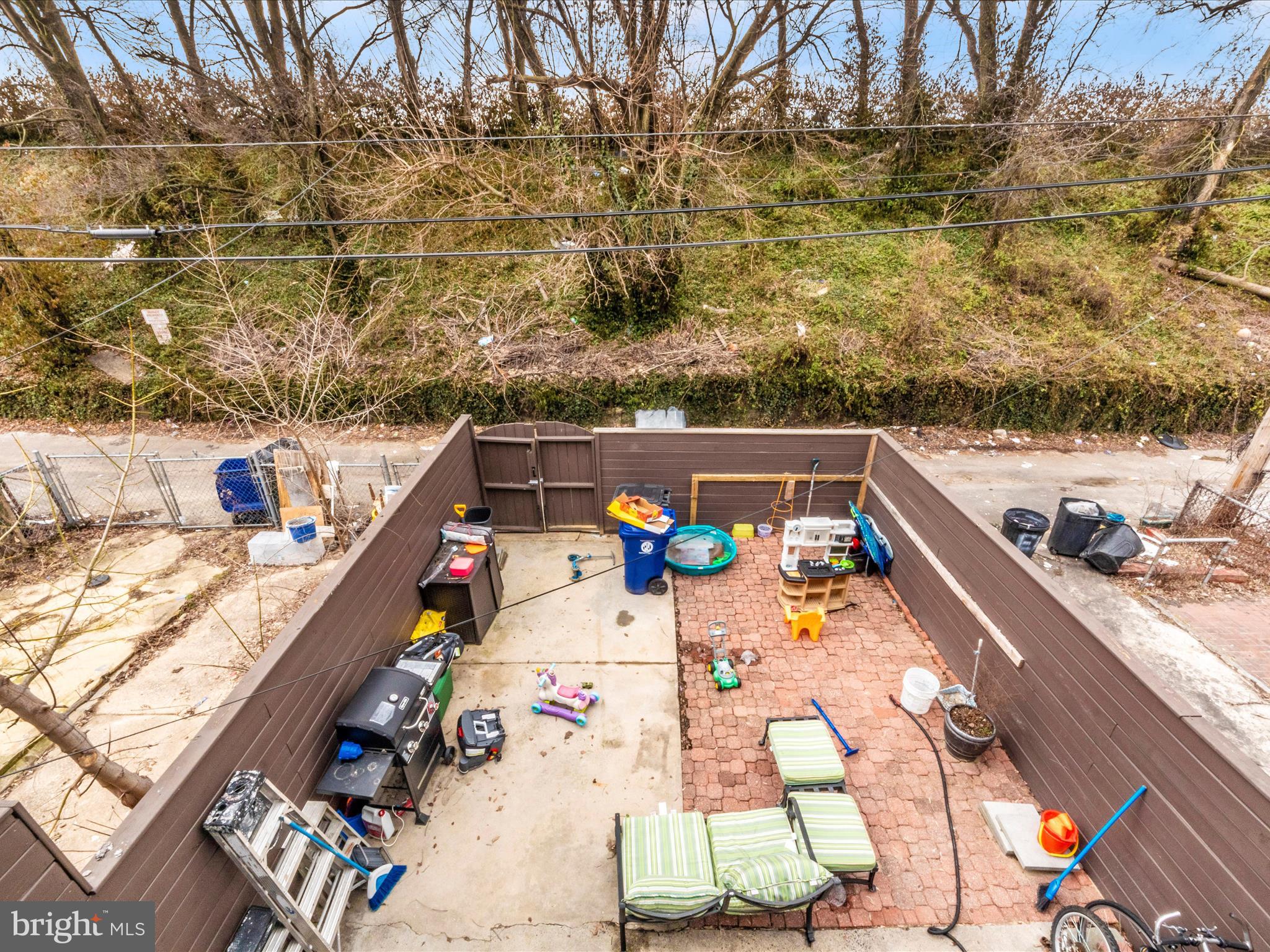 BELAIR-EDISON - Residential