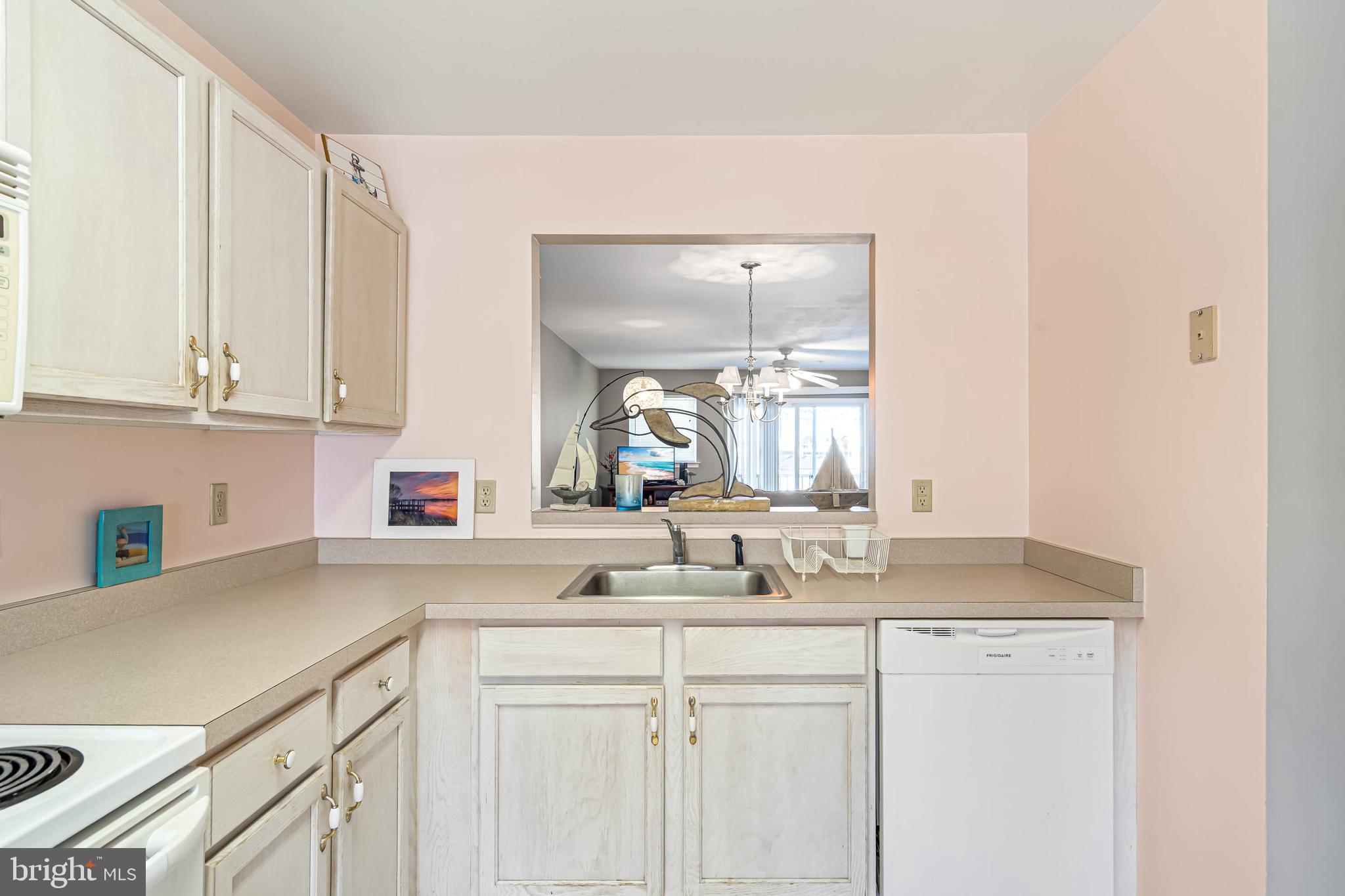 BETHANY BAY - Residential