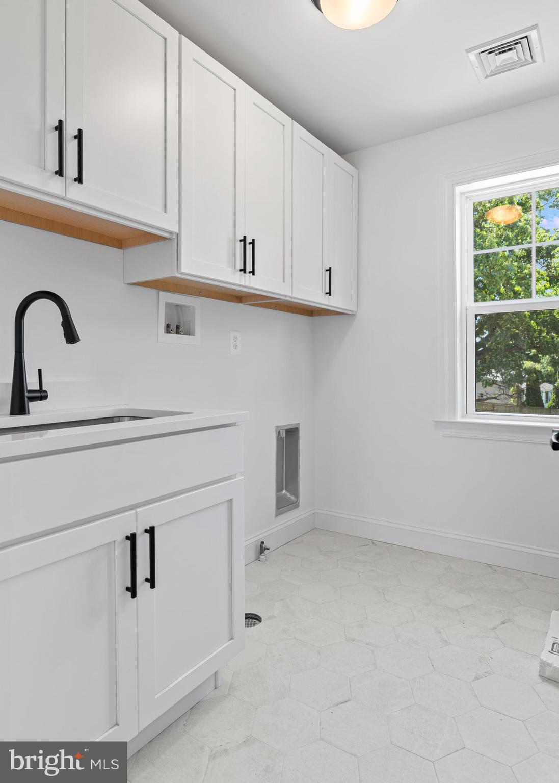ANDRIES ESTATES - Residential