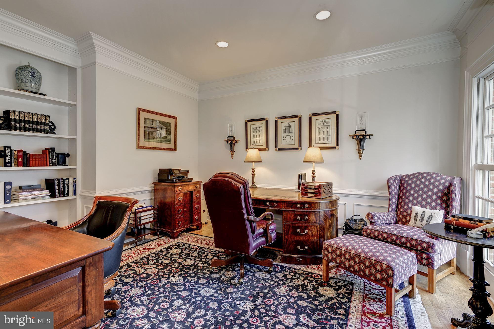 FALLS POINTE - Residential