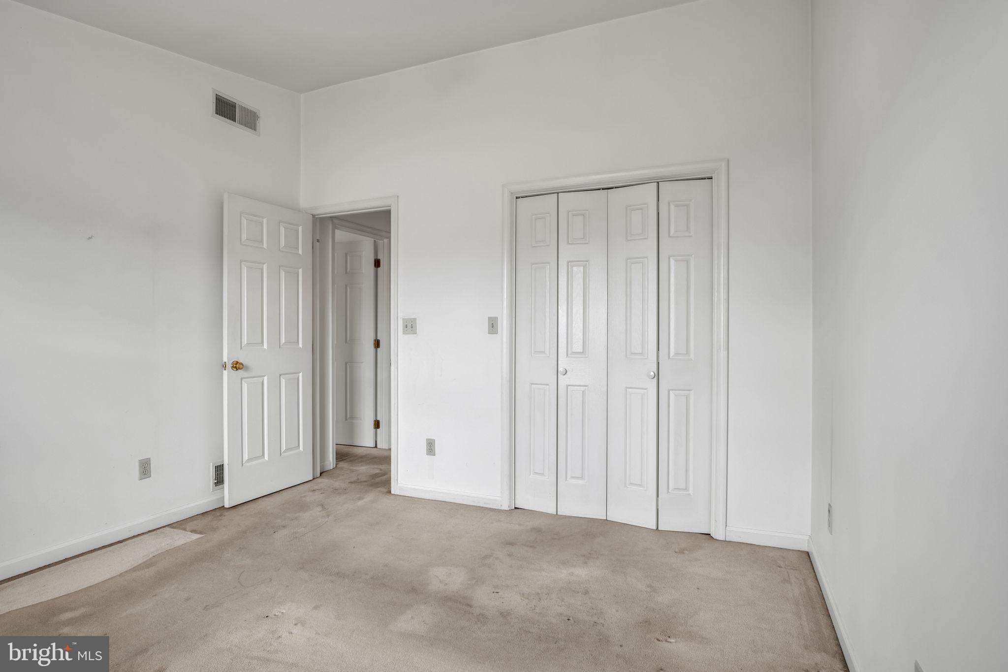 GREENFIELD - Residential