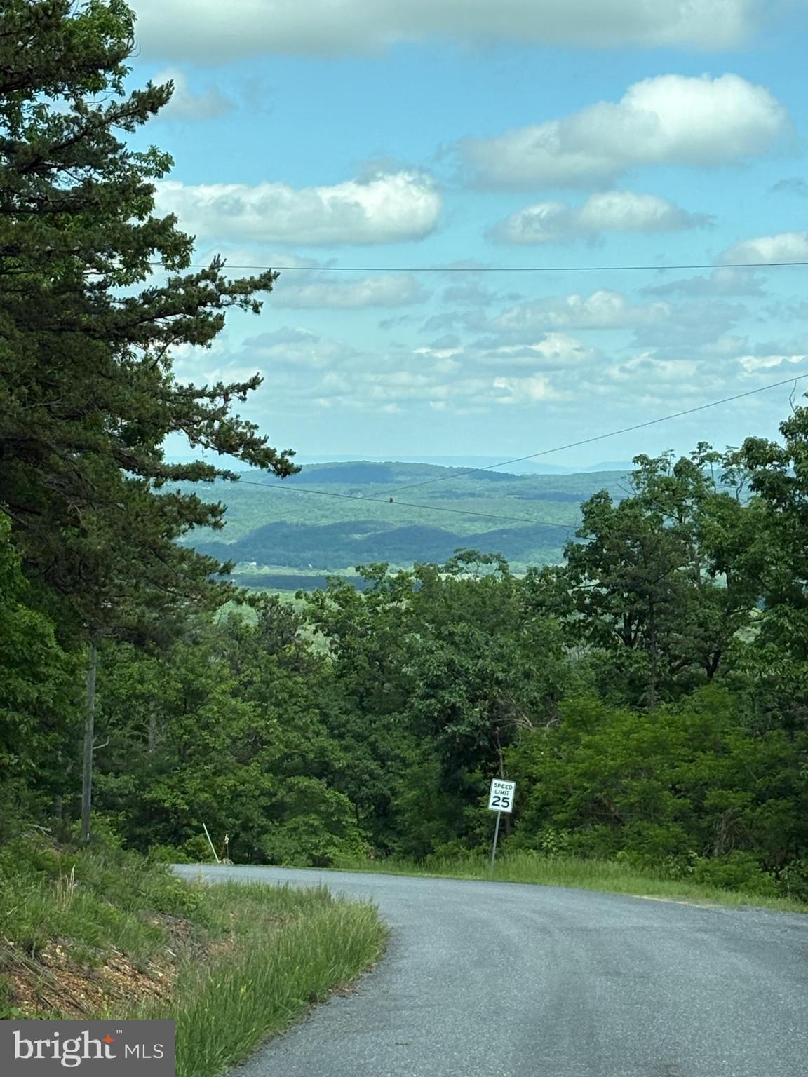 SHAWNEELAND - Land