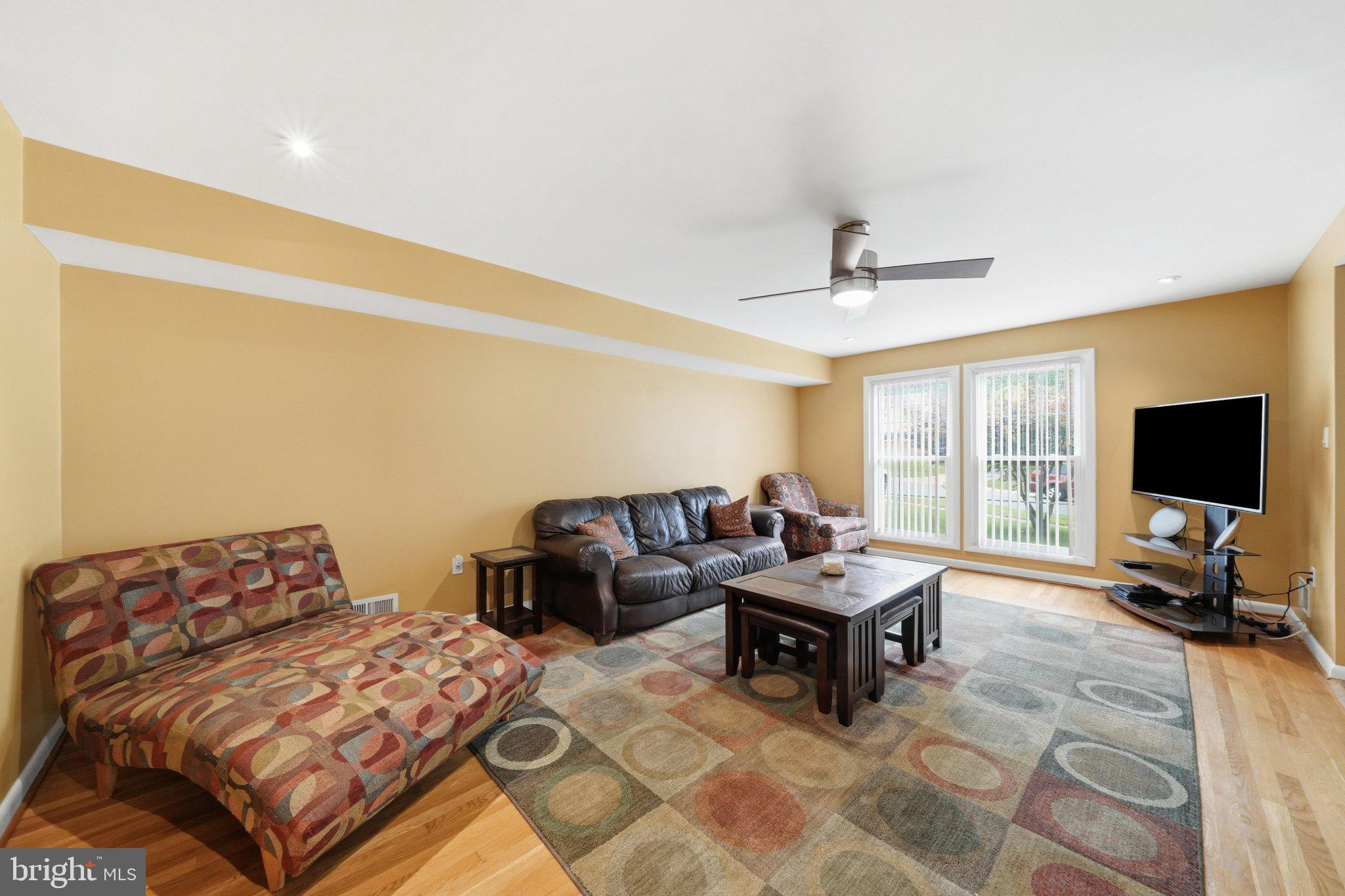 KEMP MILL ESTATES - Residential