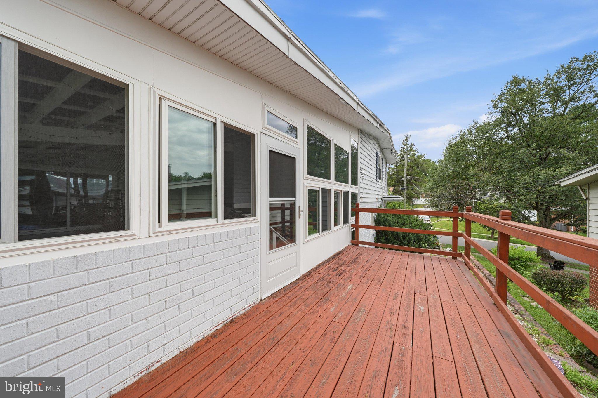 KEMP MILL ESTATES - Residential