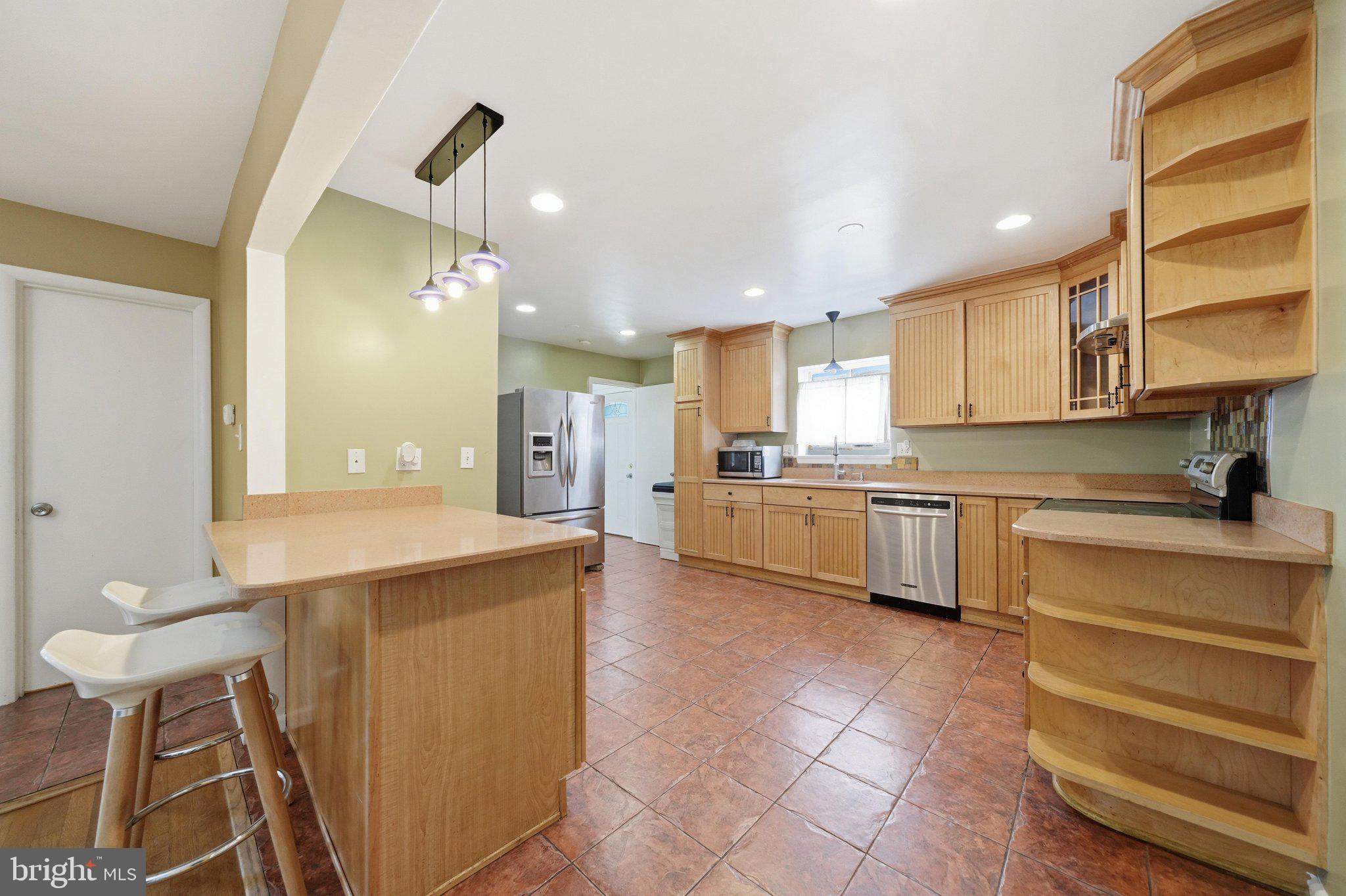 KEMP MILL ESTATES - Residential