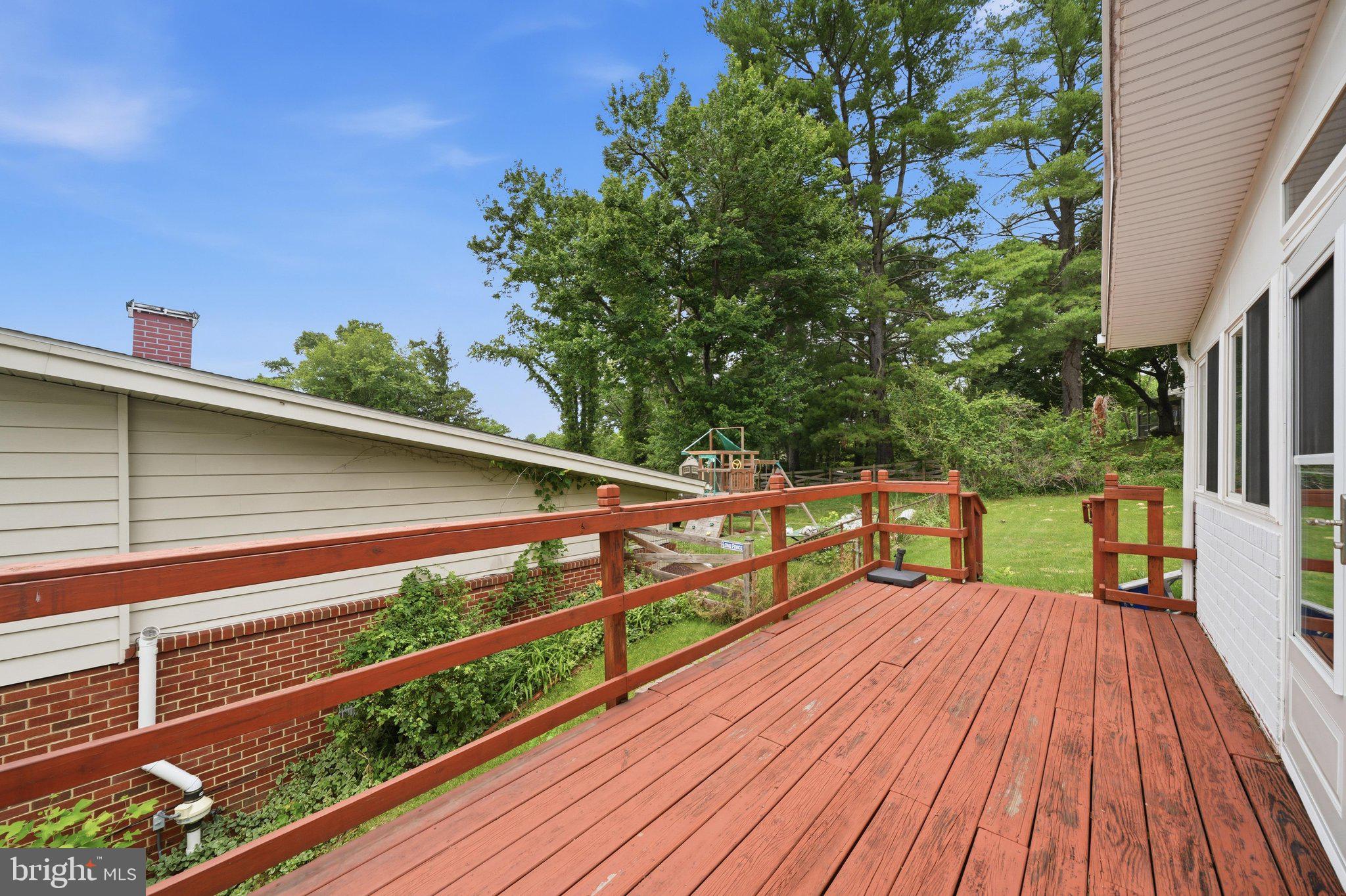 KEMP MILL ESTATES - Residential