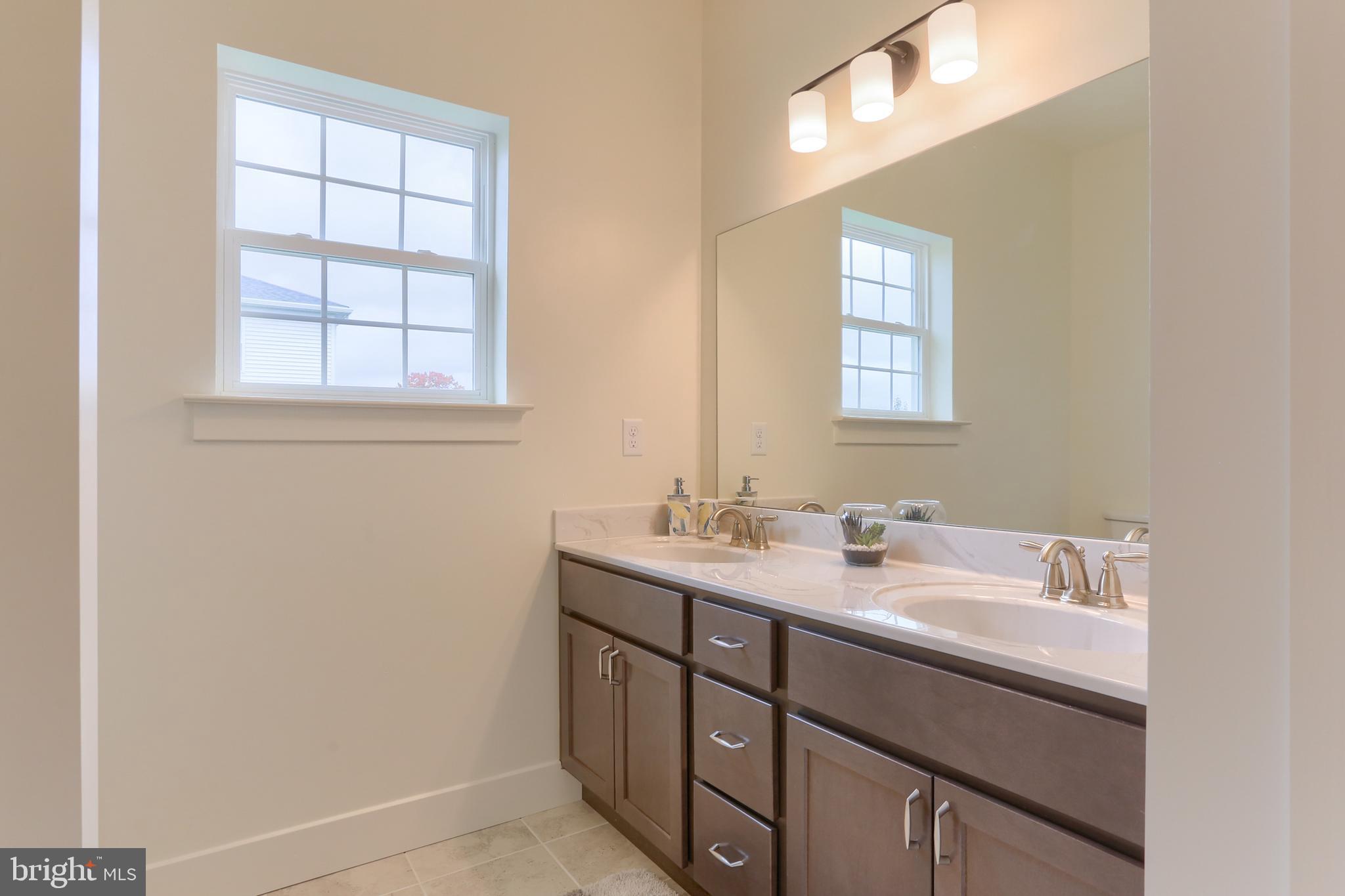 MEADOW LANE FARMS - Residential