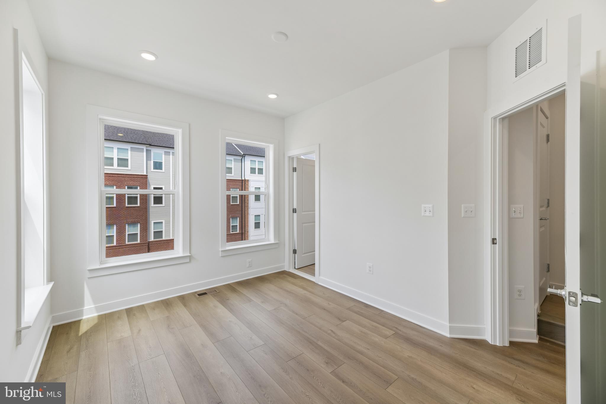 FARMSTEAD DISTRICT - Residential