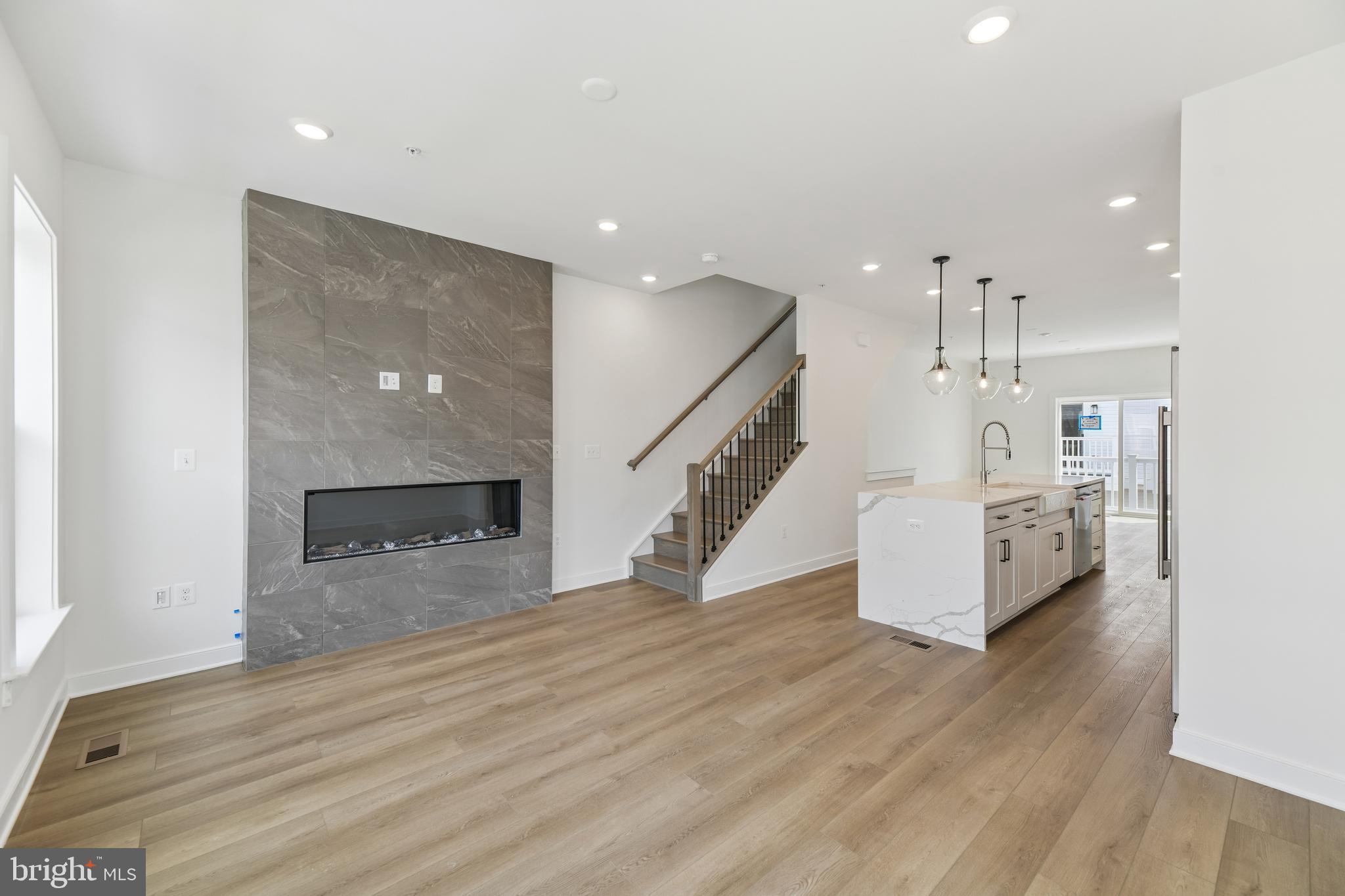 FARMSTEAD DISTRICT - Residential