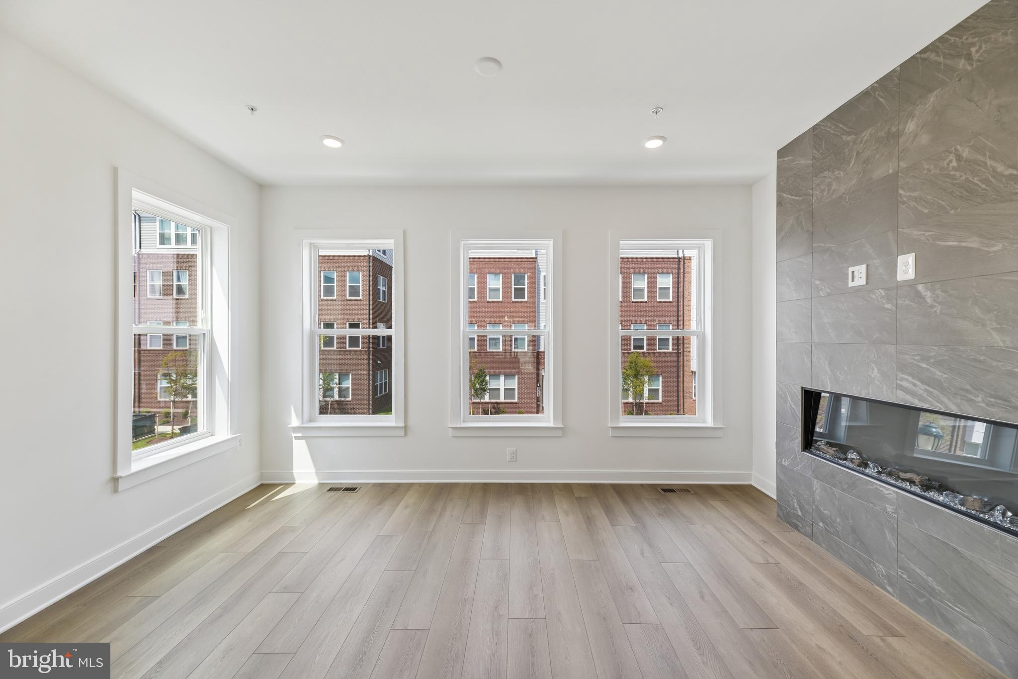 FARMSTEAD DISTRICT - Residential