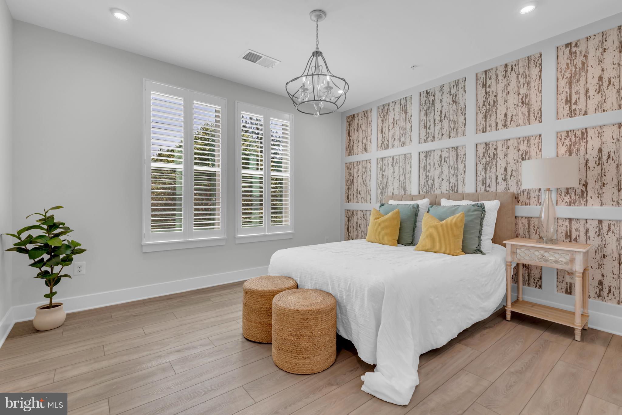 FOUR SEASONS AT KENT ISLAND - Residential