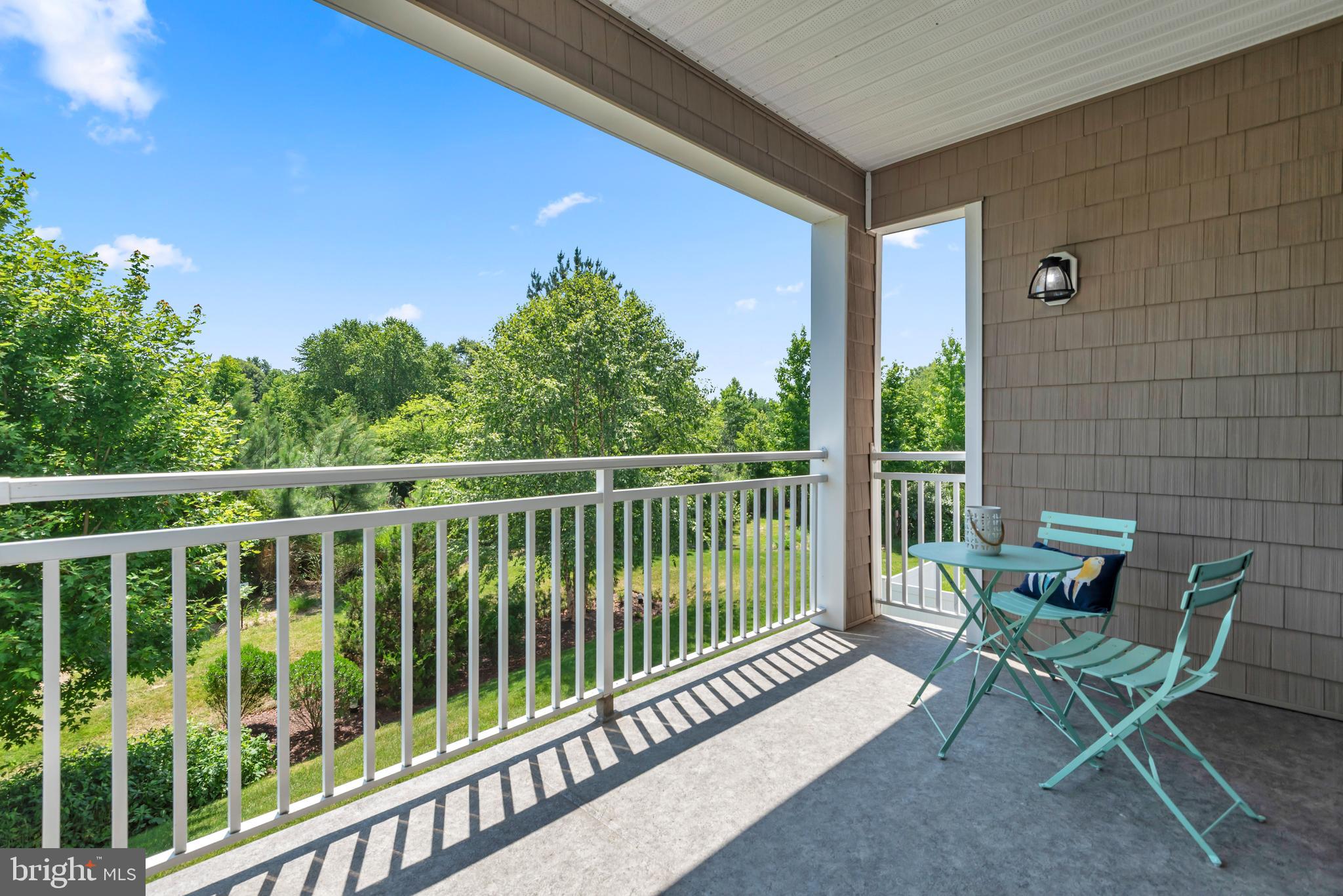 FOUR SEASONS AT KENT ISLAND - Residential