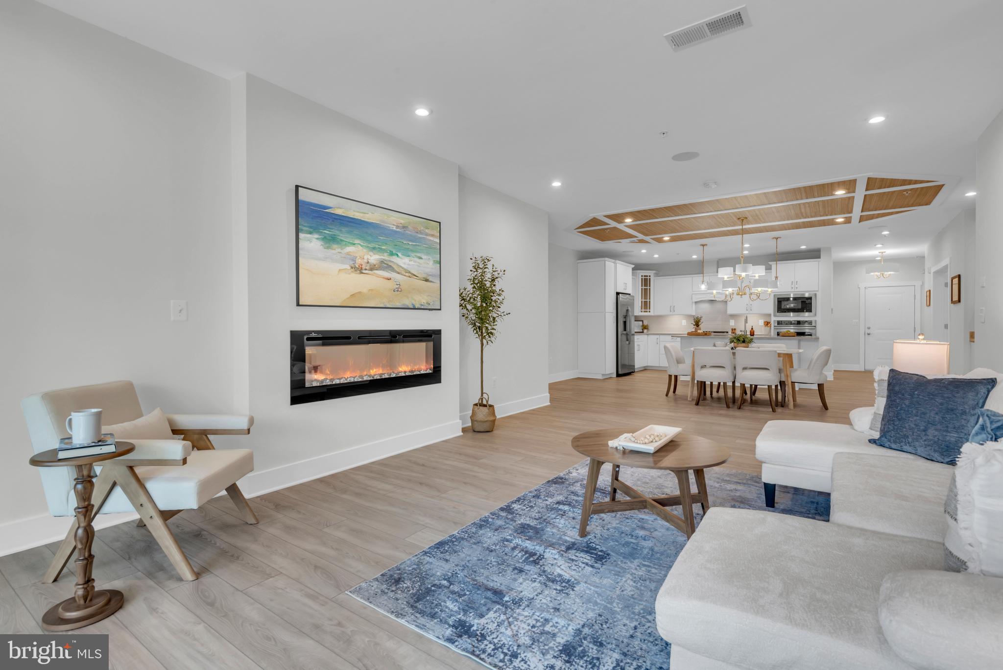 FOUR SEASONS AT KENT ISLAND - Residential