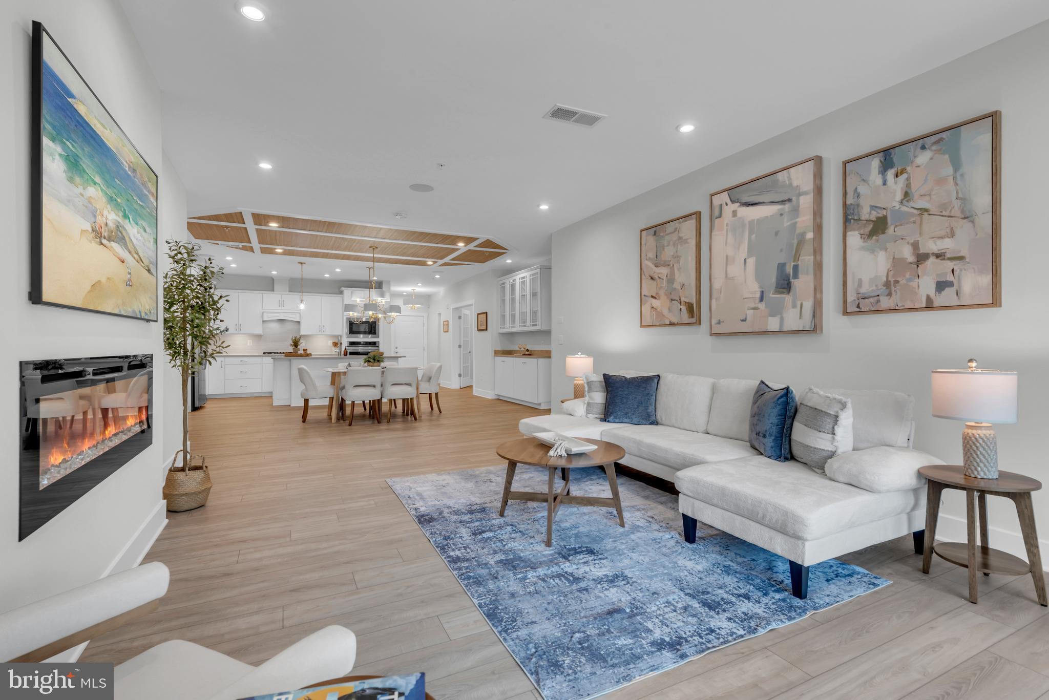 FOUR SEASONS AT KENT ISLAND - Residential