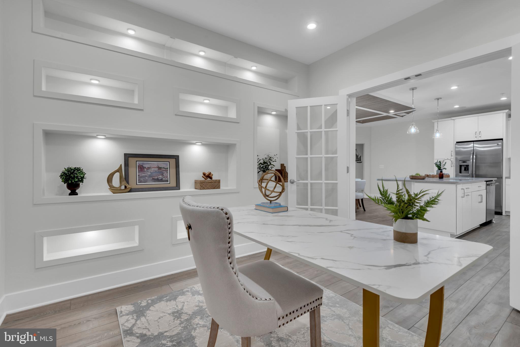 FOUR SEASONS AT KENT ISLAND - Residential