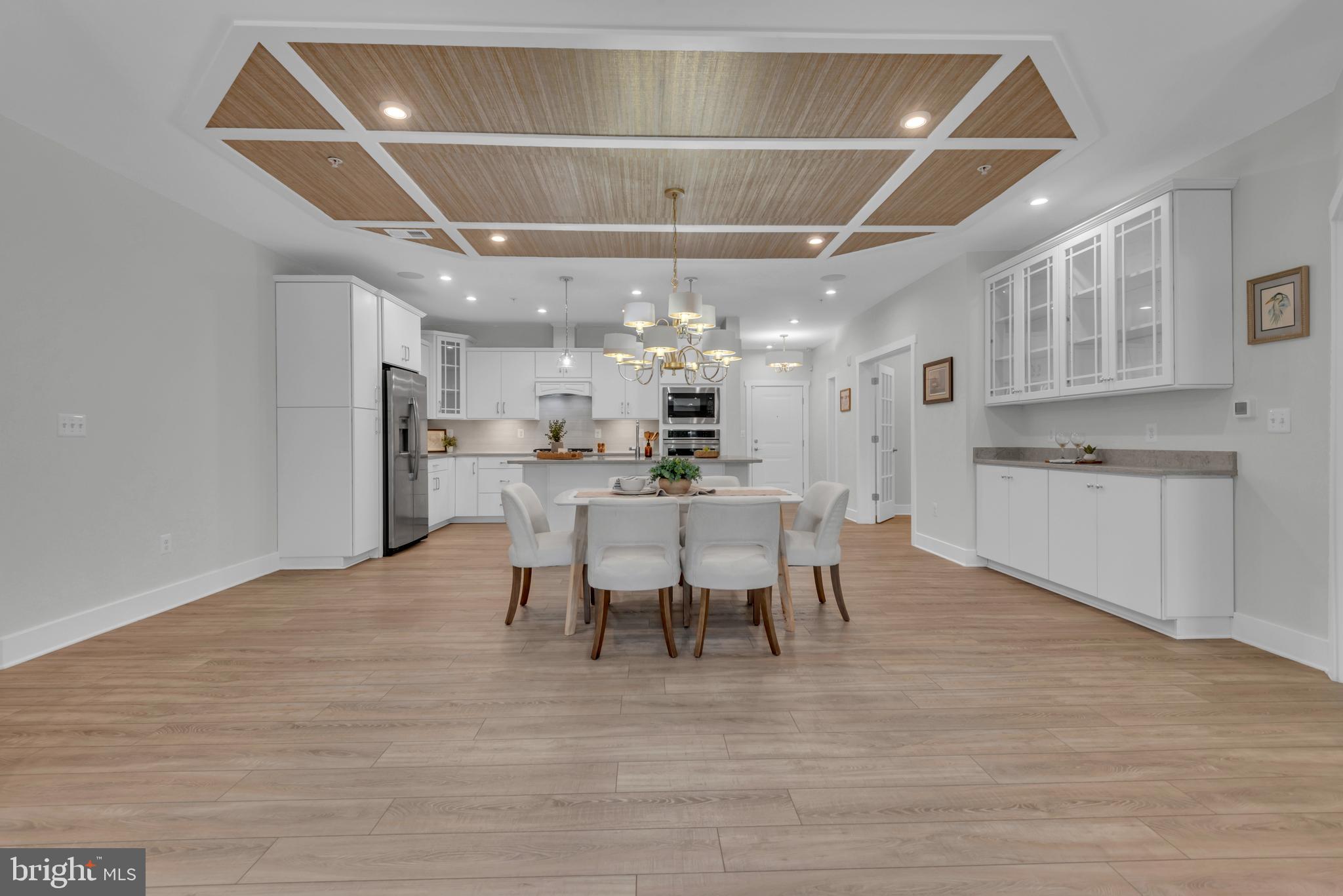FOUR SEASONS AT KENT ISLAND - Residential