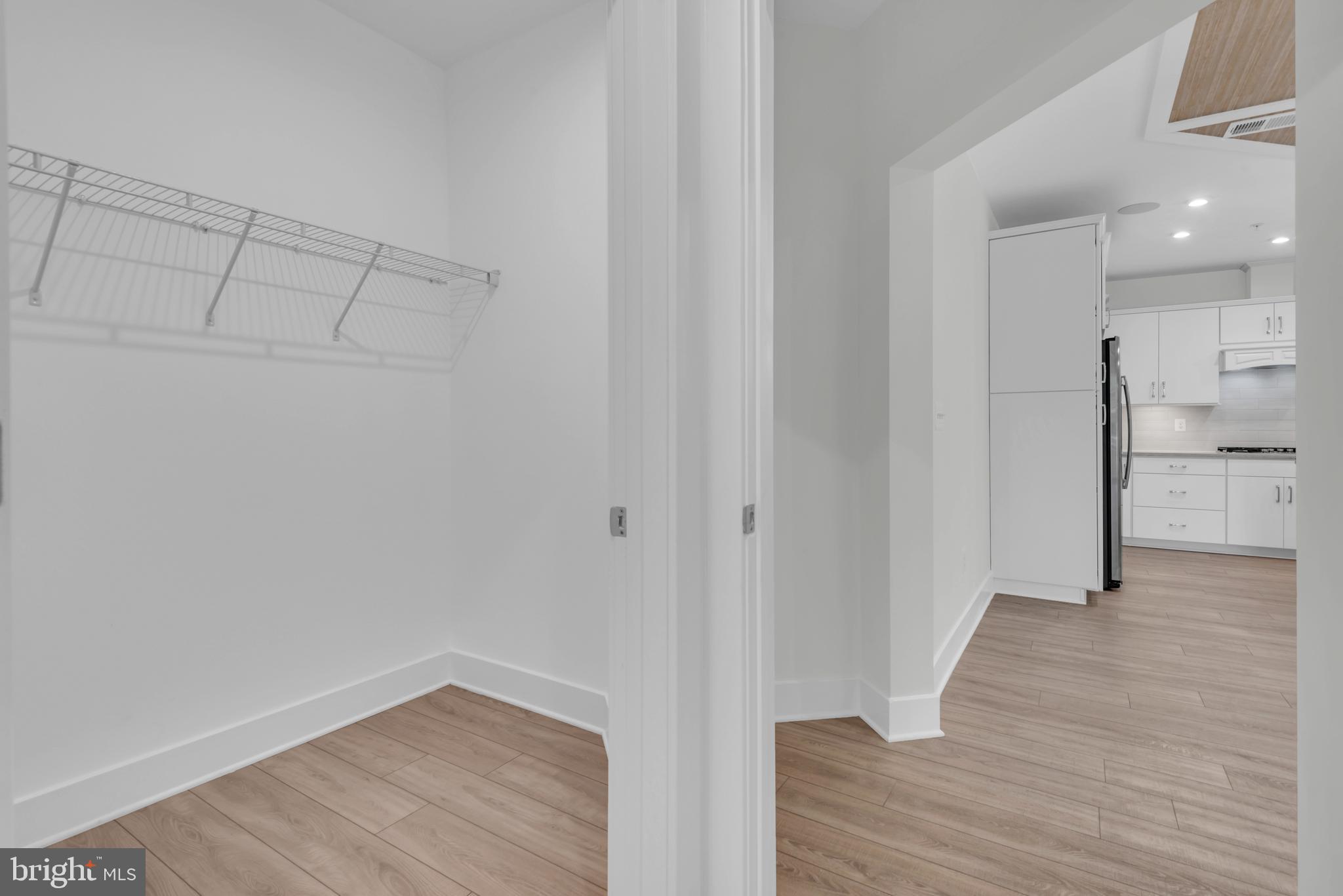 FOUR SEASONS AT KENT ISLAND - Residential
