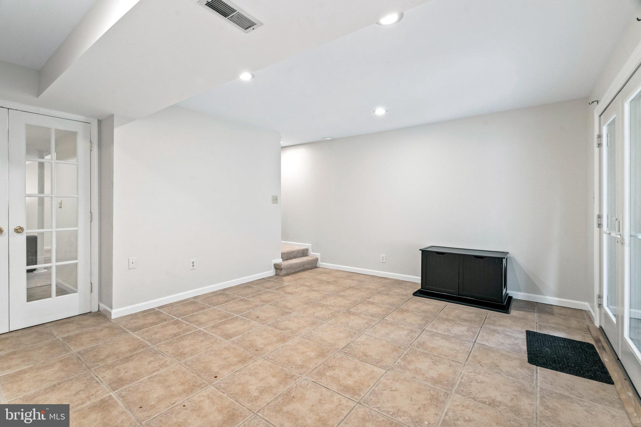 NORTH SHORE - Residential