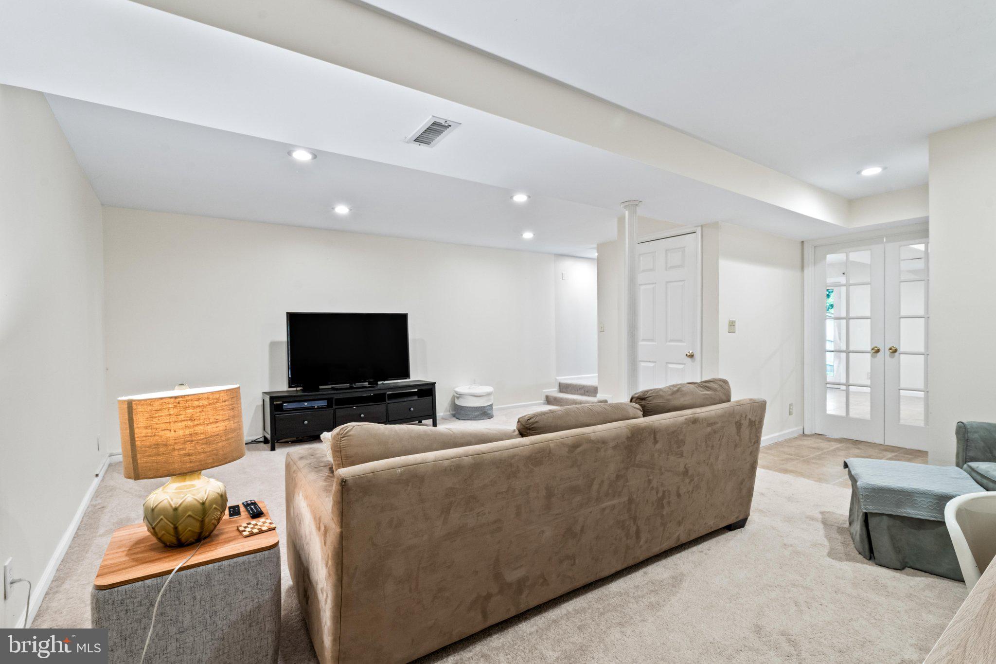 NORTH SHORE - Residential