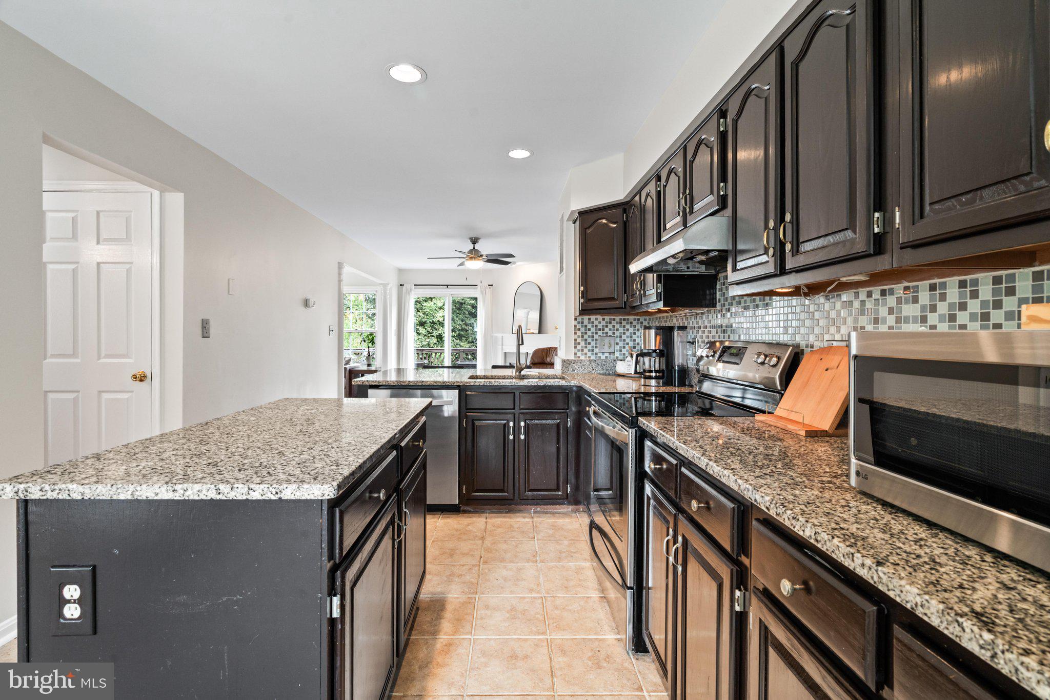 NORTH SHORE - Residential