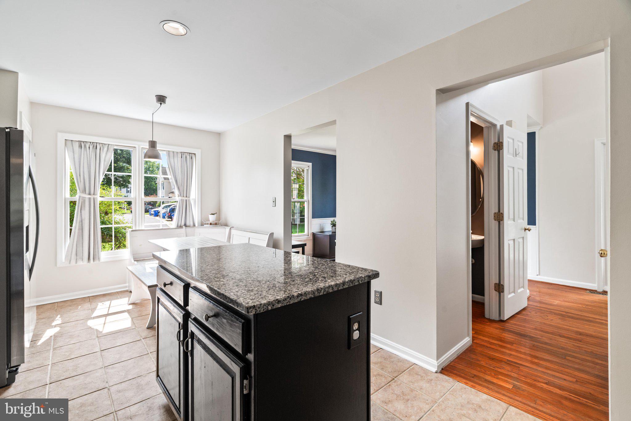 NORTH SHORE - Residential