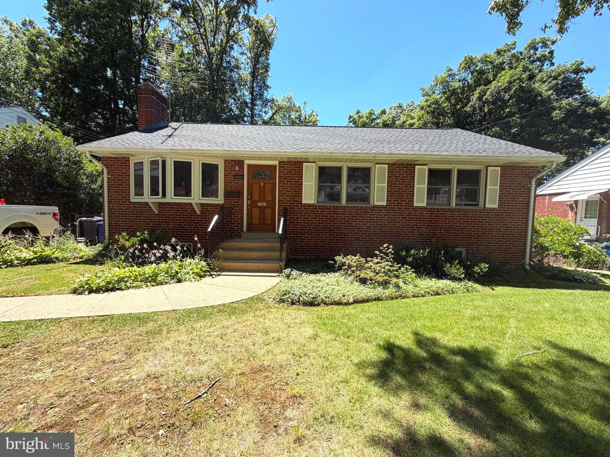 GREEN ACRES - Residential