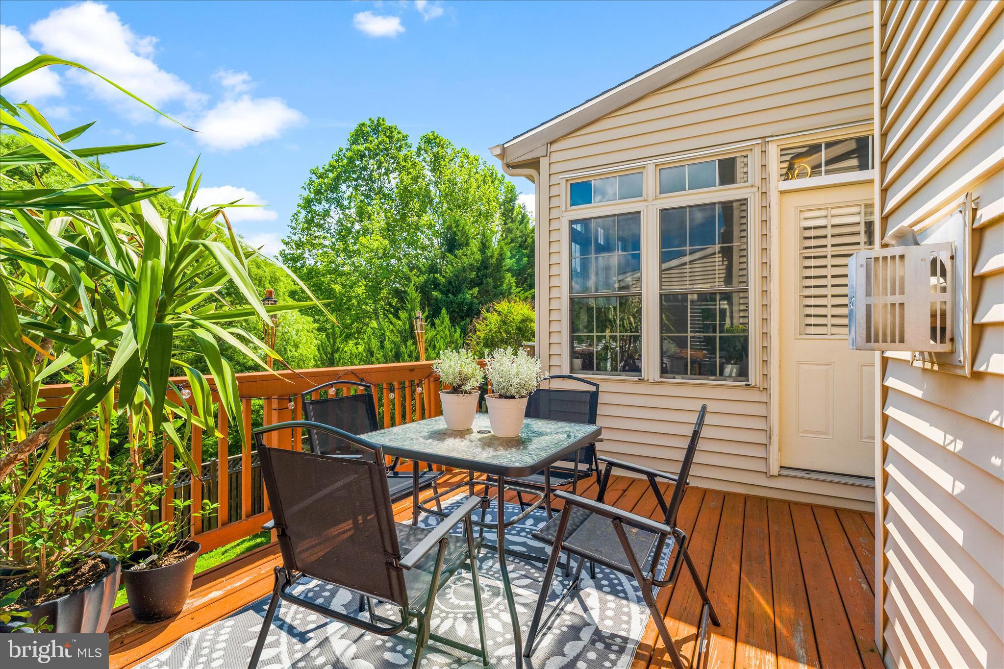 WORMANS MILL - Residential