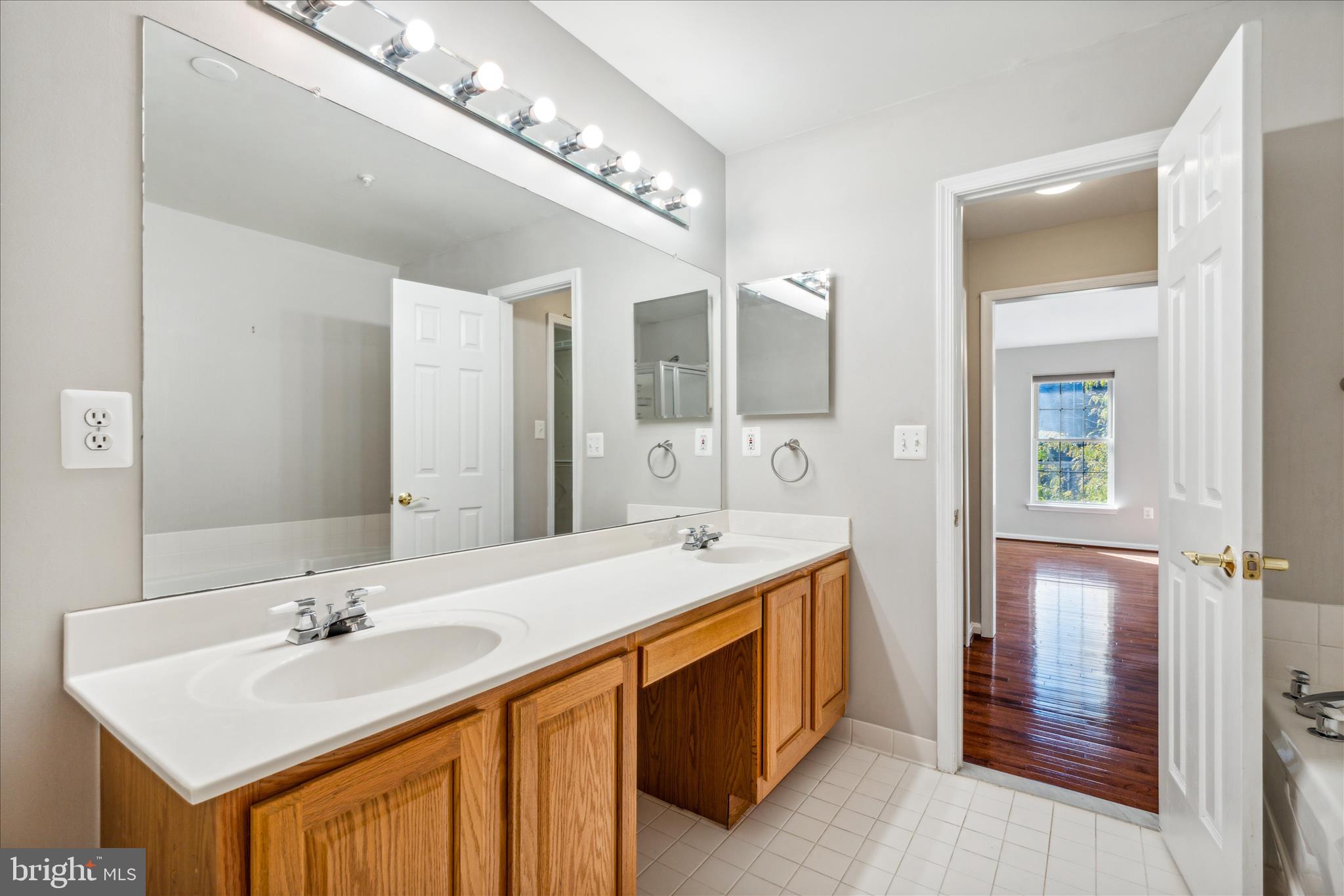 WORMANS MILL - Residential