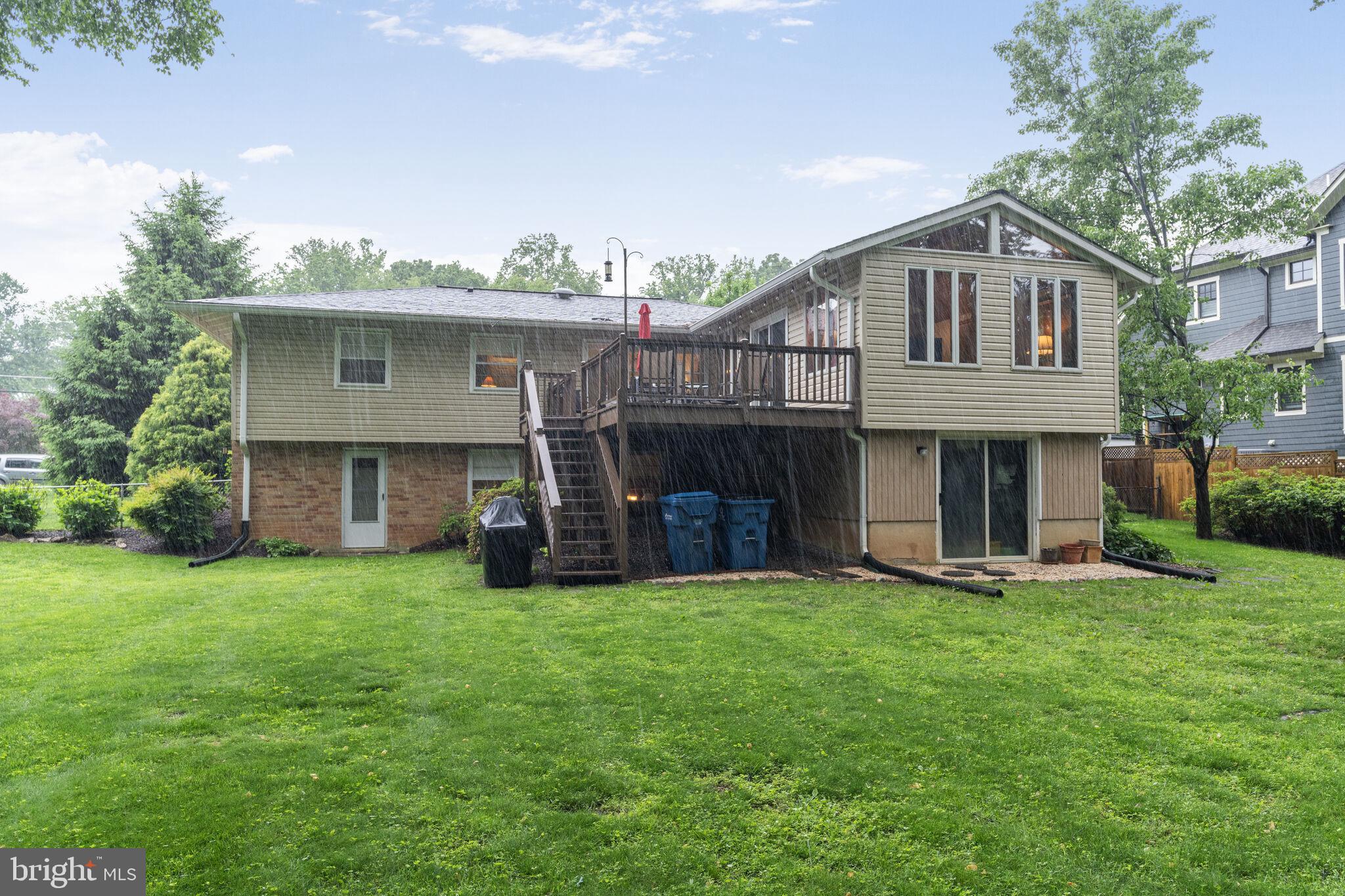TOWN AND COUNTRY ESTATES - Residential