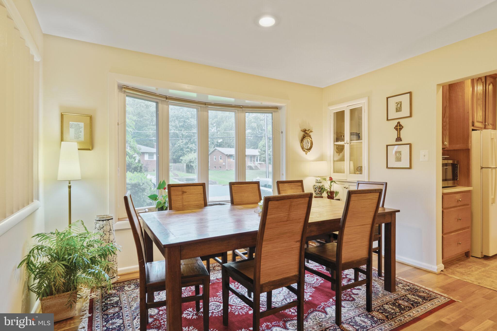 TOWN AND COUNTRY ESTATES - Residential