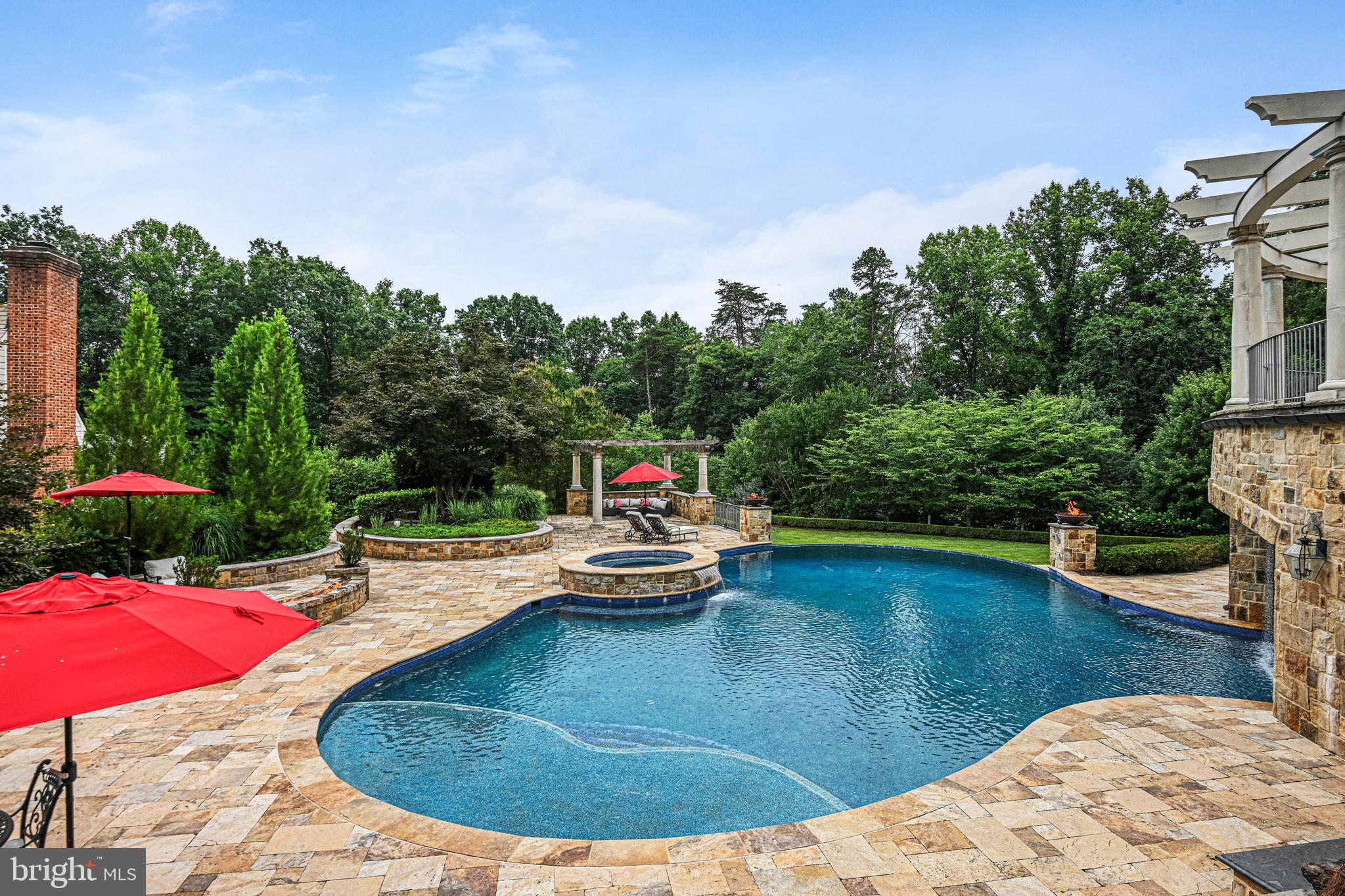 FOX LAKE - Residential