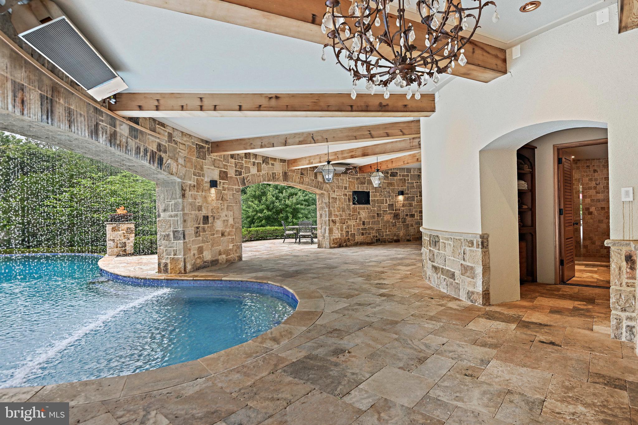 FOX LAKE - Residential