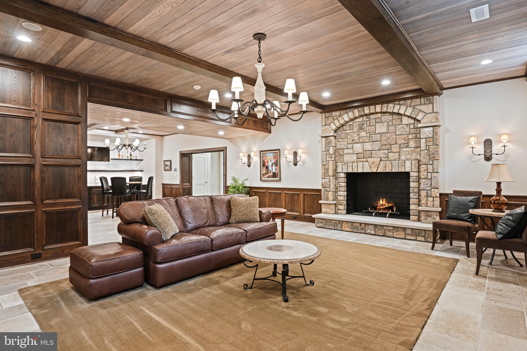 FOX LAKE - Residential
