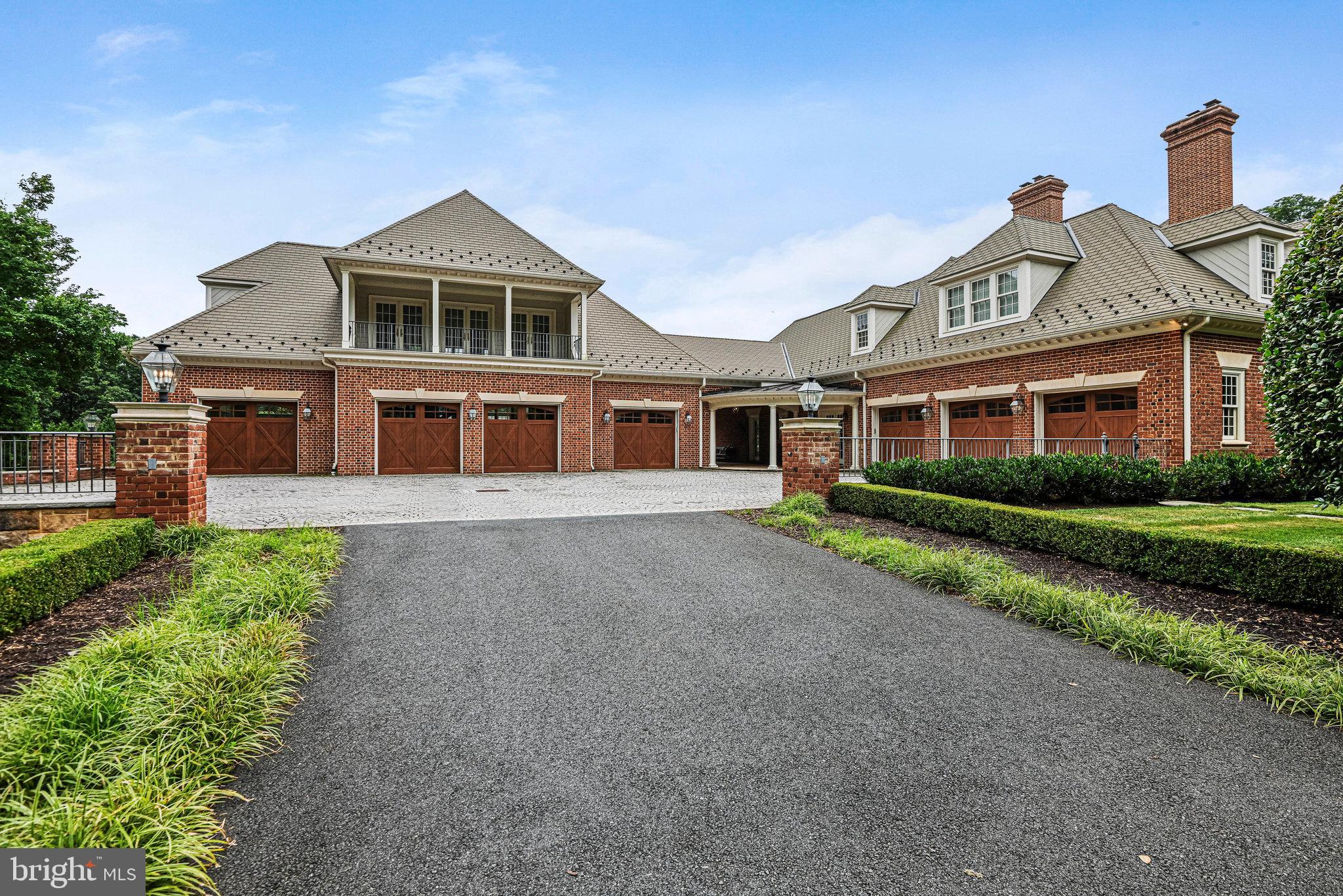 FOX LAKE - Residential