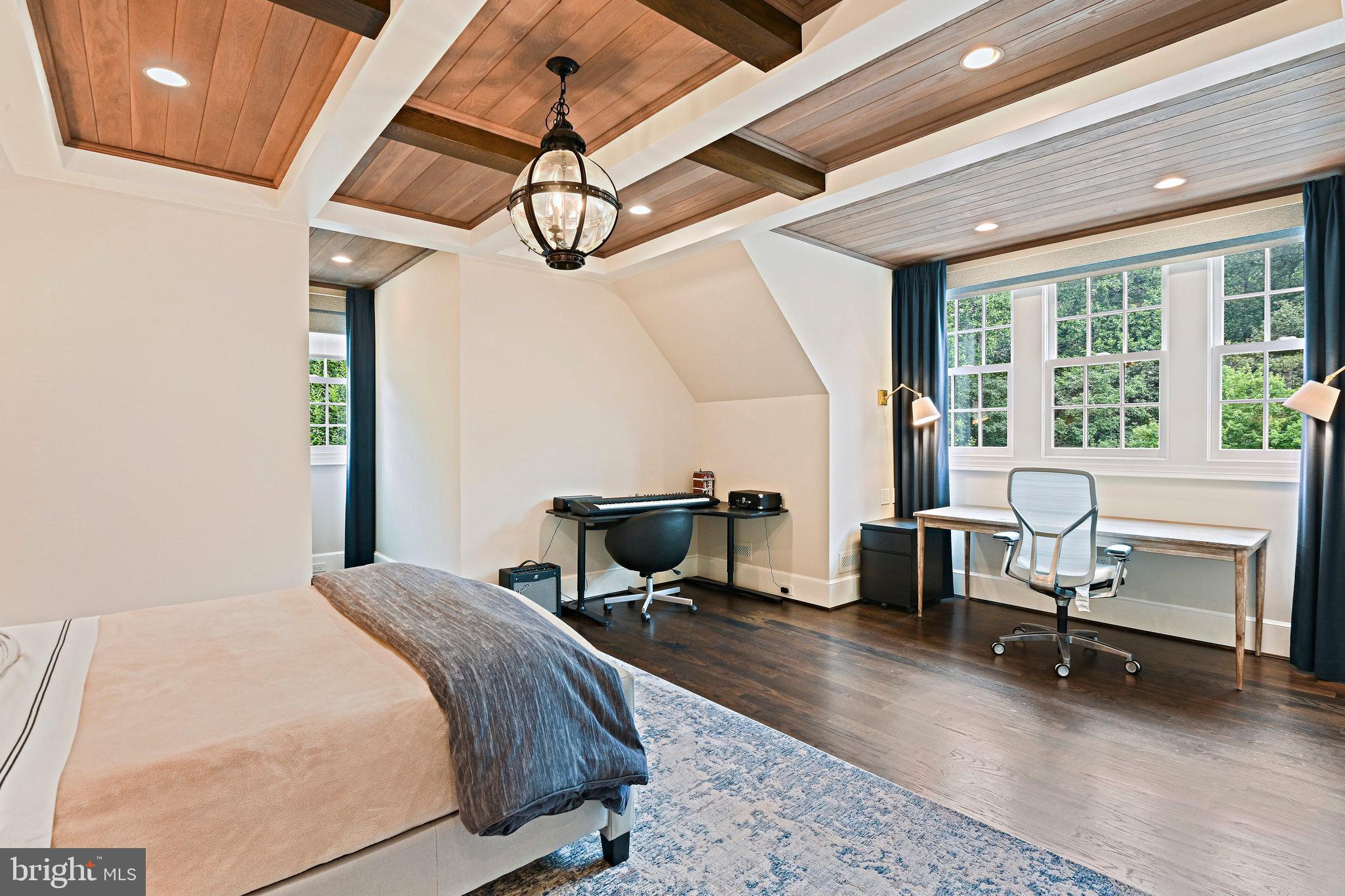 FOX LAKE - Residential
