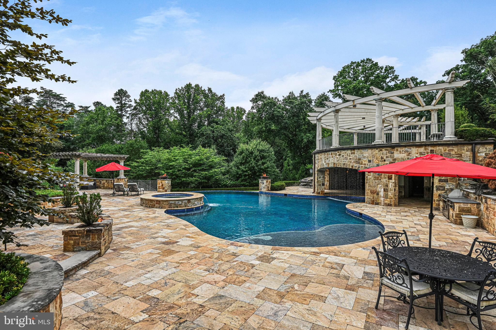 FOX LAKE - Residential