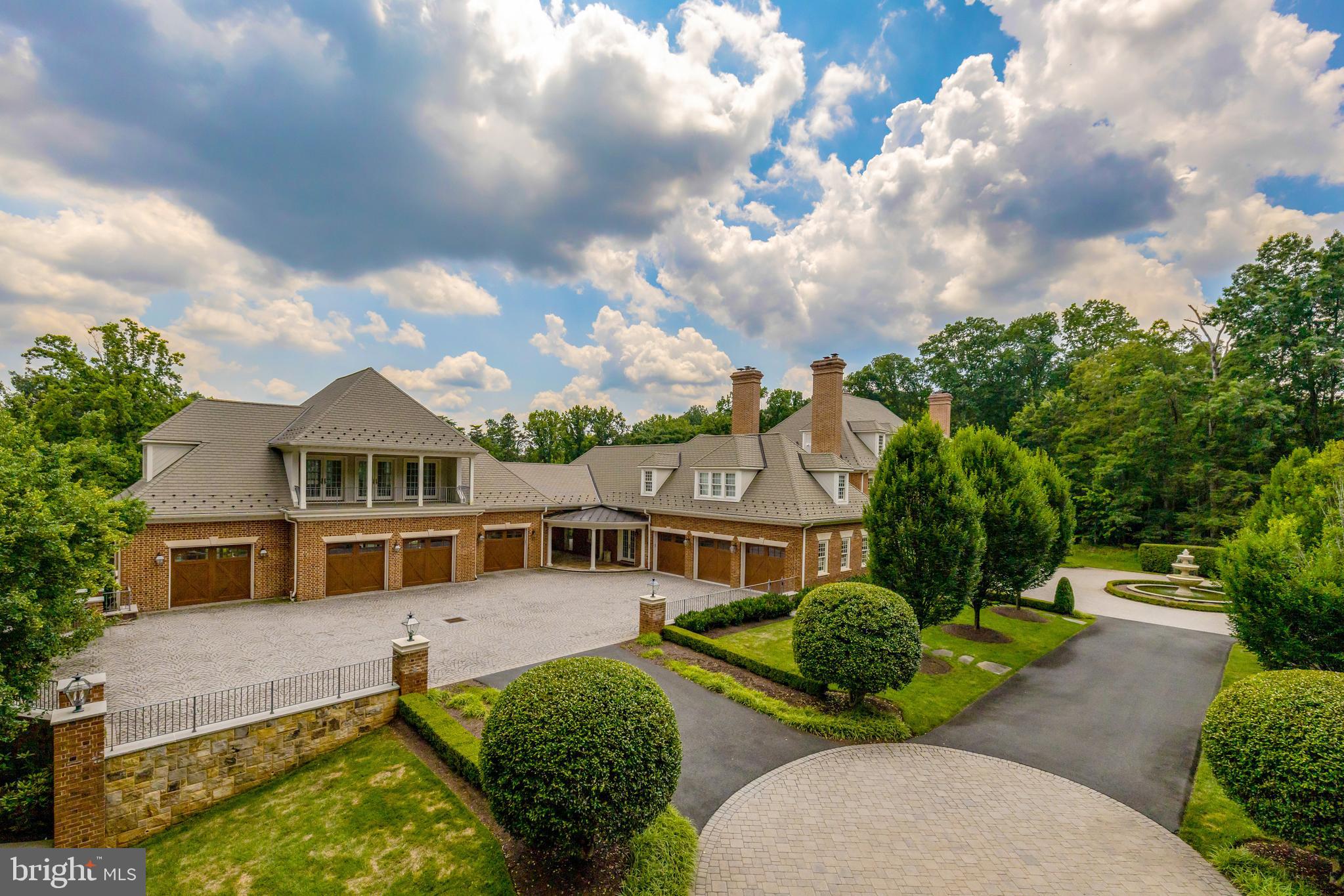 FOX LAKE - Residential