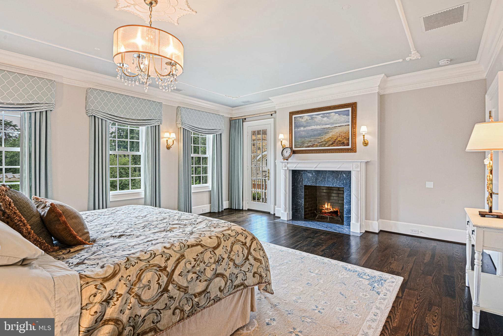 FOX LAKE - Residential