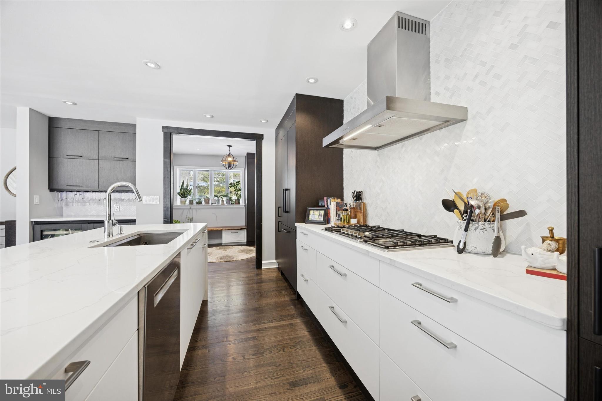 DEEPDALE - Residential