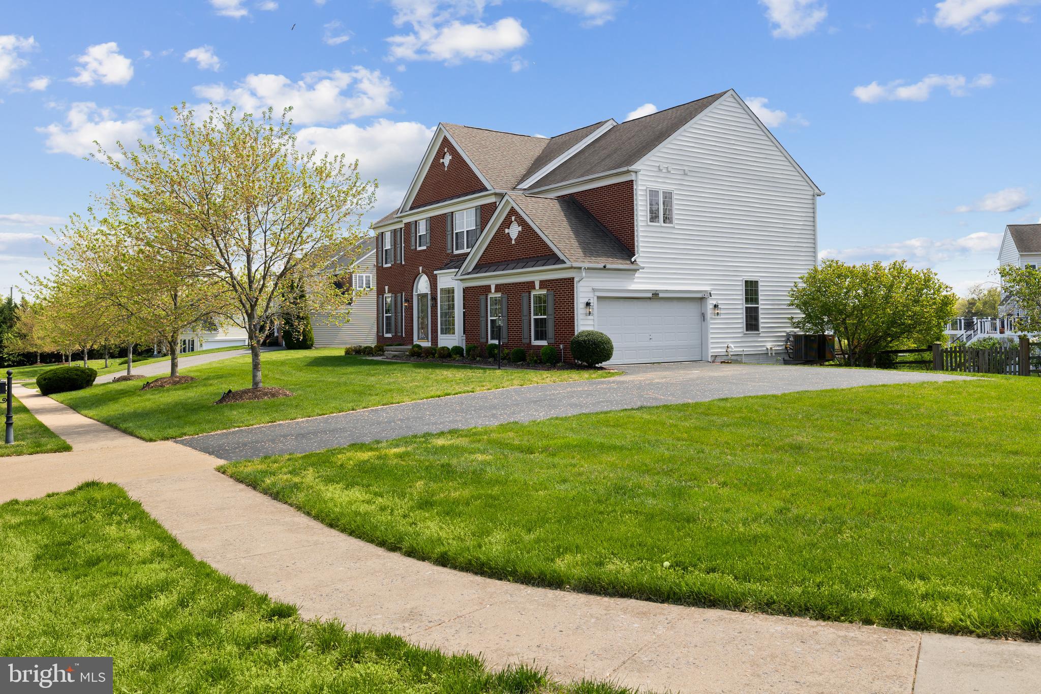 RIDINGS AT BLUE SPRINGS - Residential