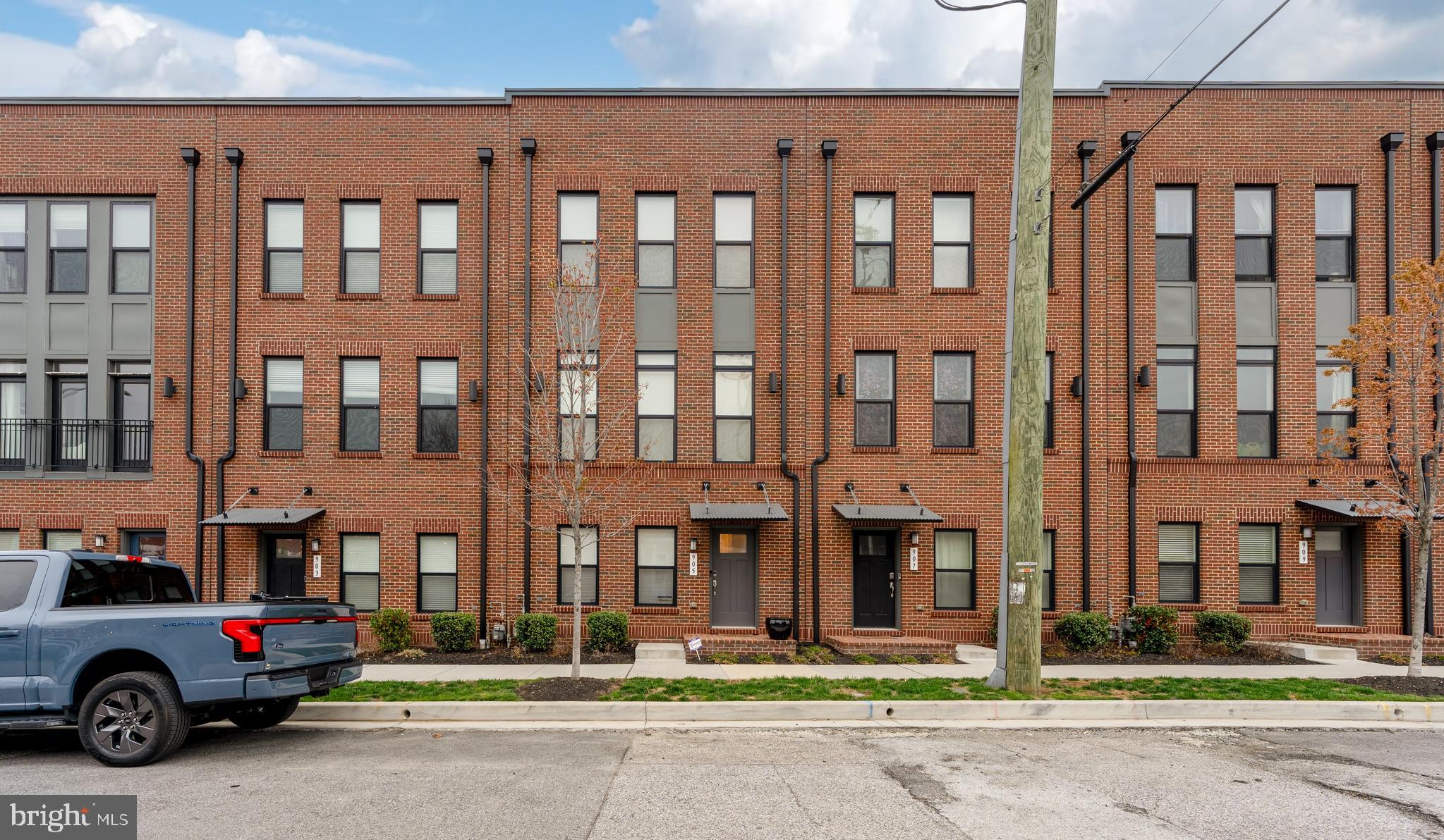 BREWERS HILL - Residential Lease