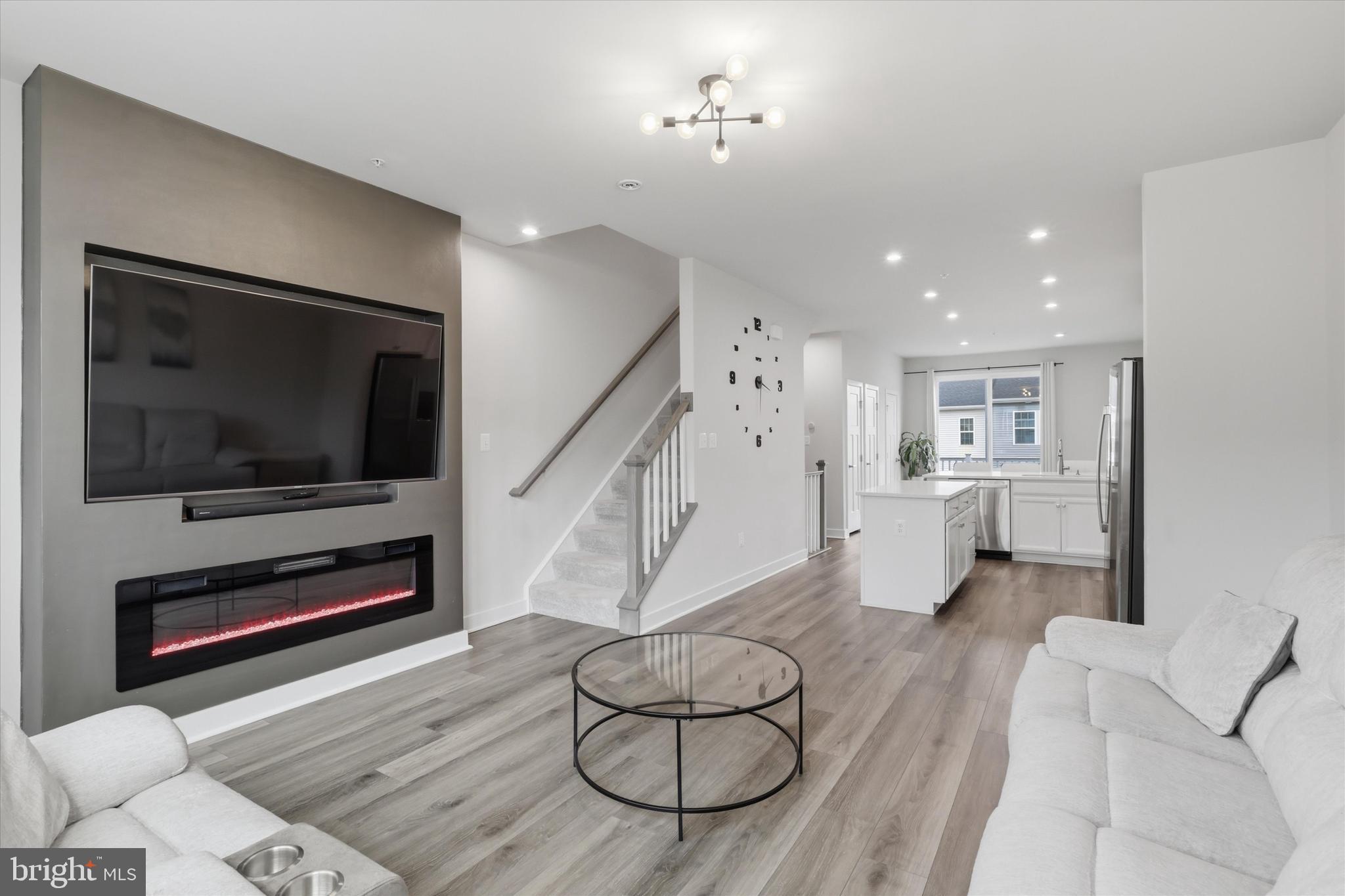 WEST PARK VILLAGE - Residential