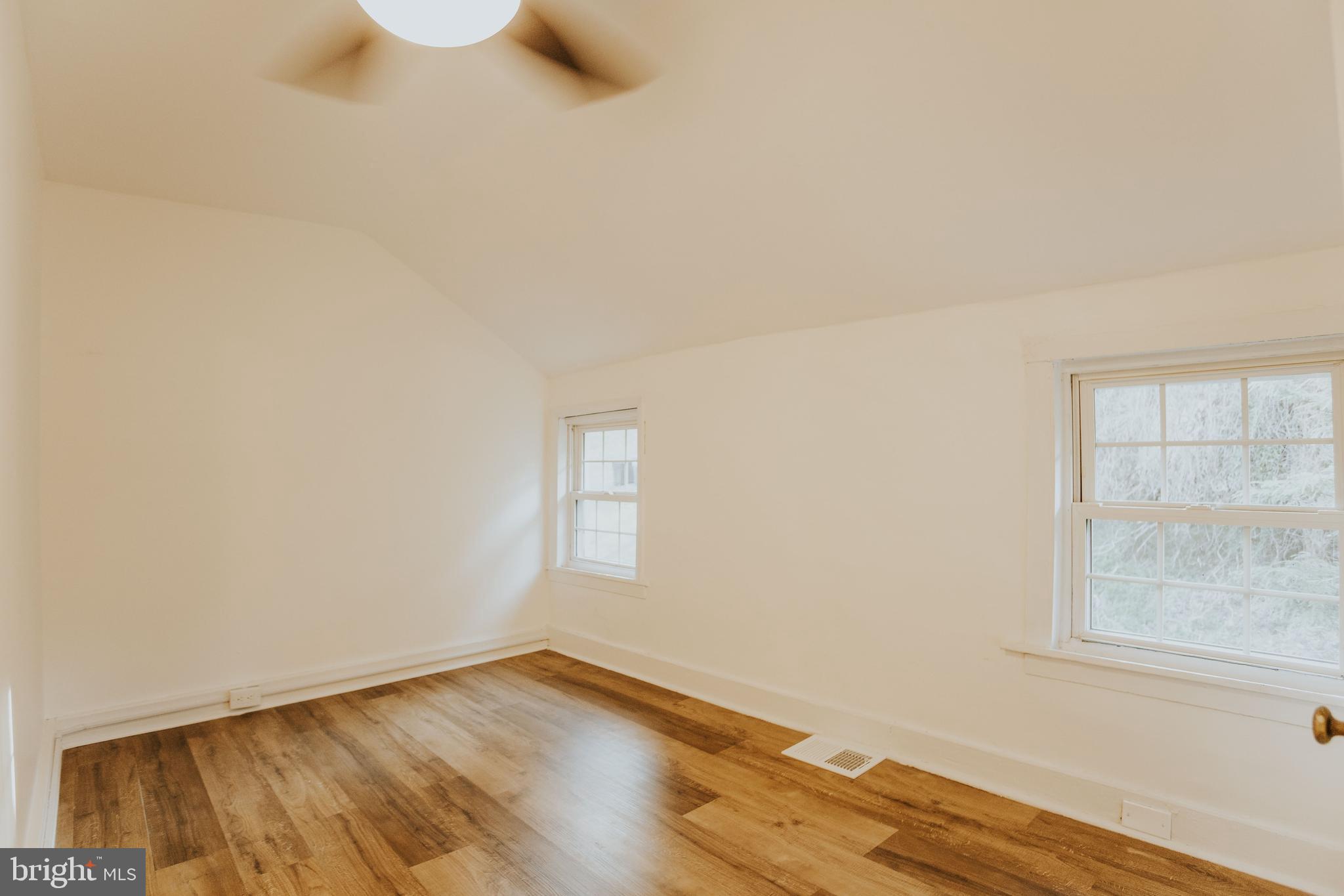 NESHAMINY HILLS - Residential Income