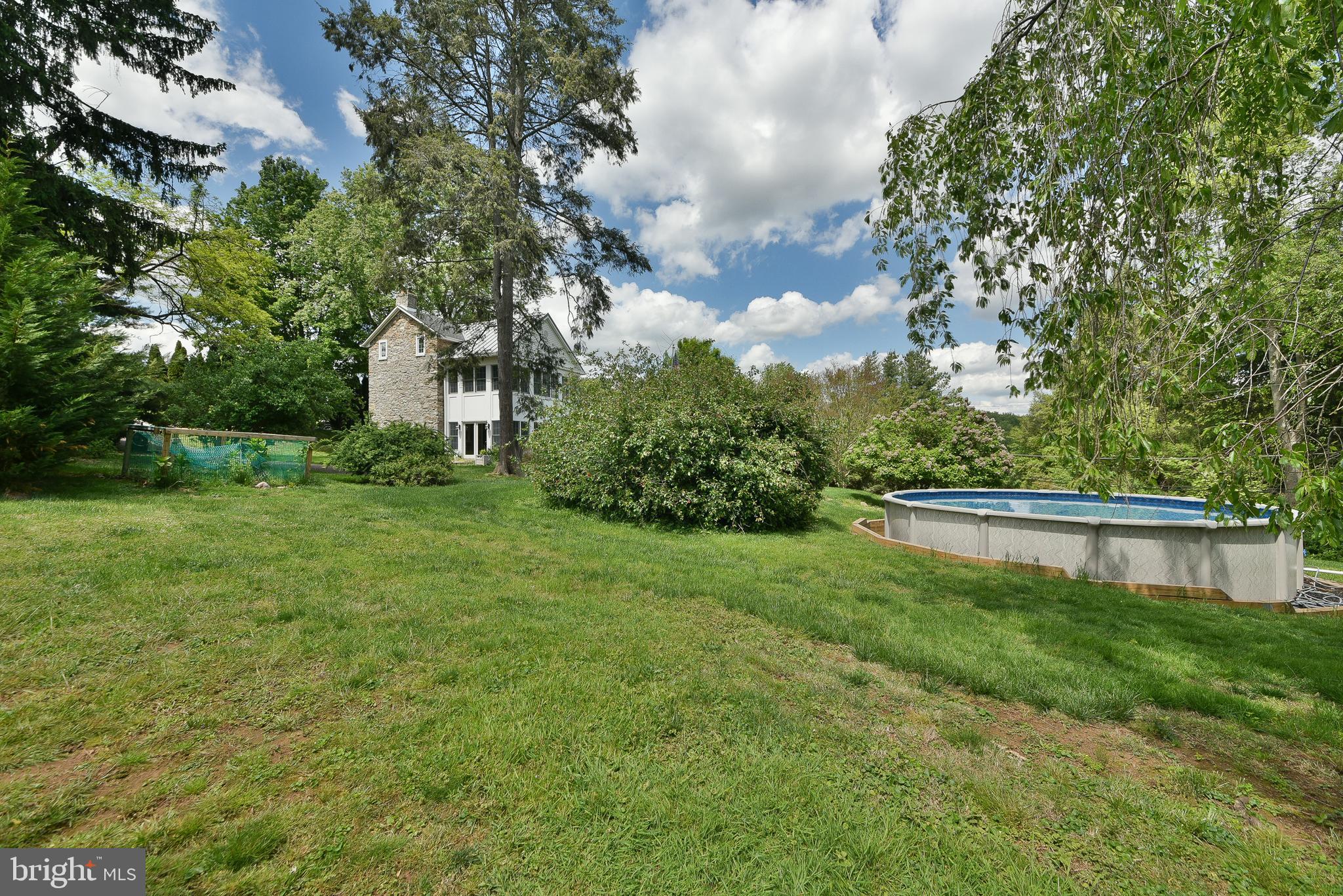 NESHAMINY HILLS - Residential Income