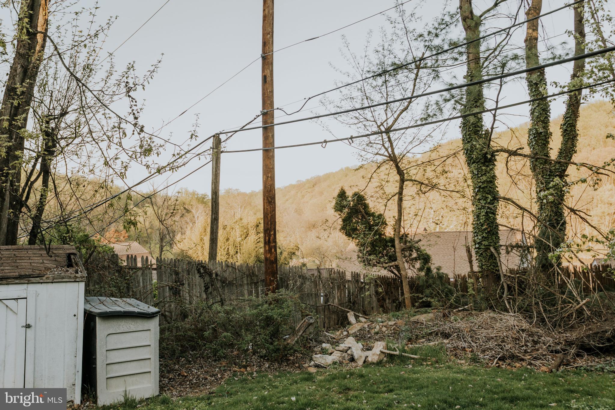 NESHAMINY HILLS - Residential Income