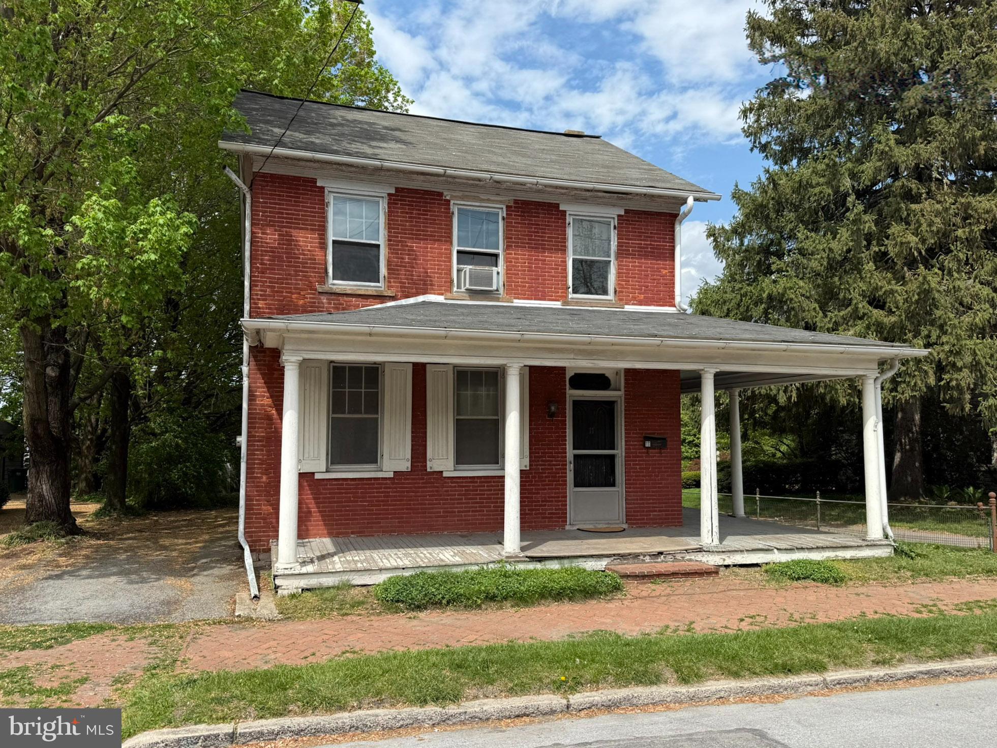 STRASBURG BOROUGH - Residential