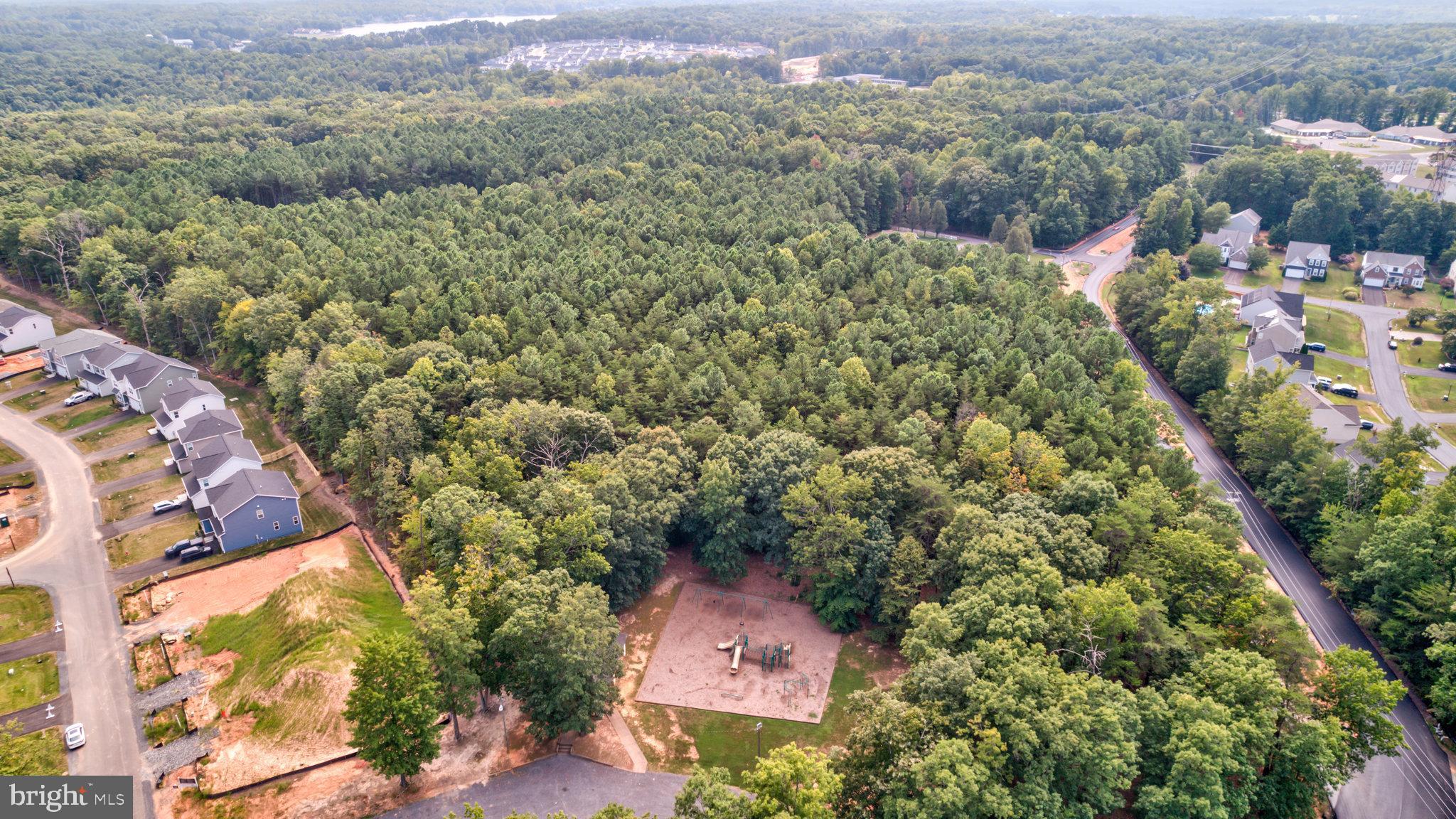 WILDERNESS SHORES - Residential