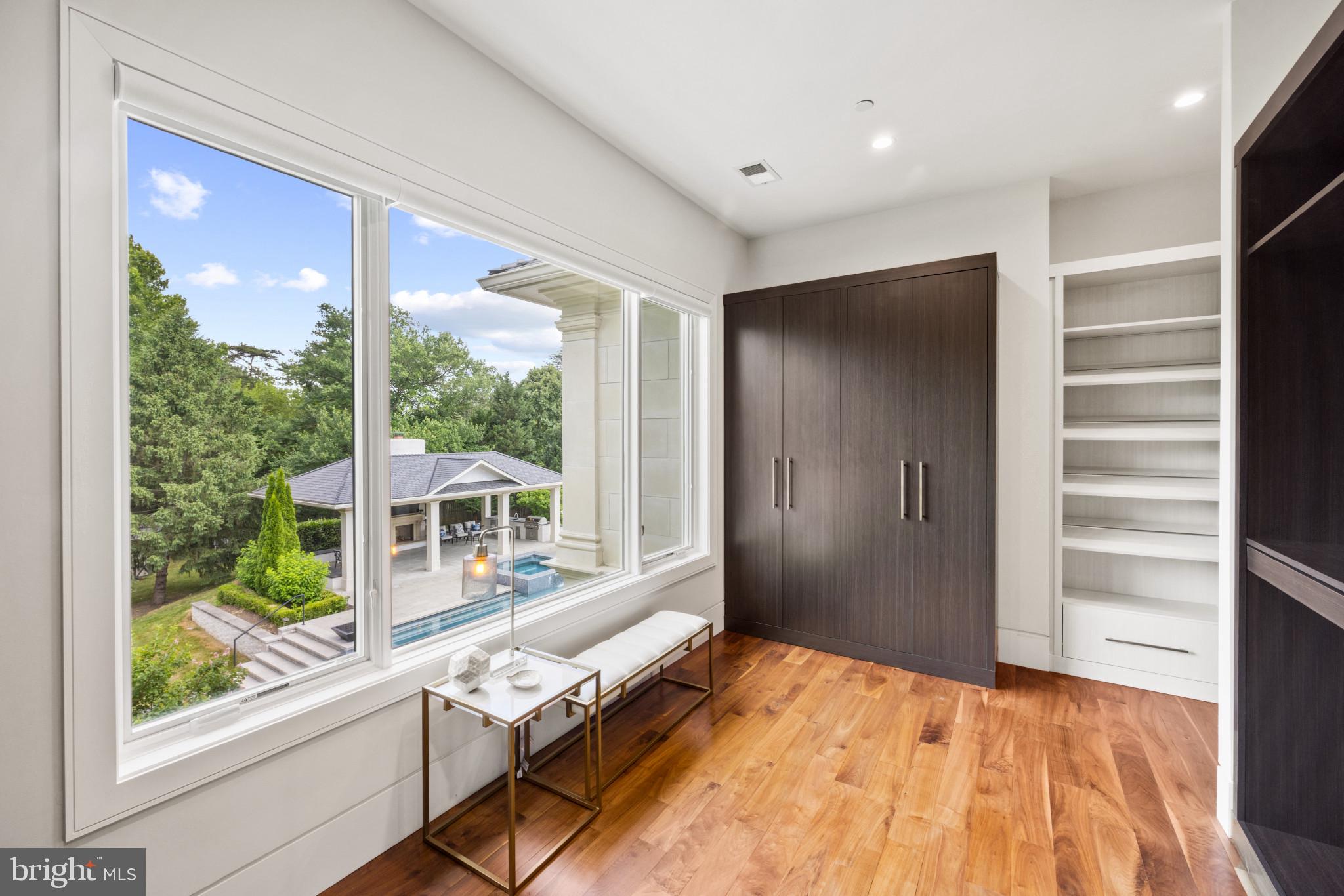 BETHESDA - Residential