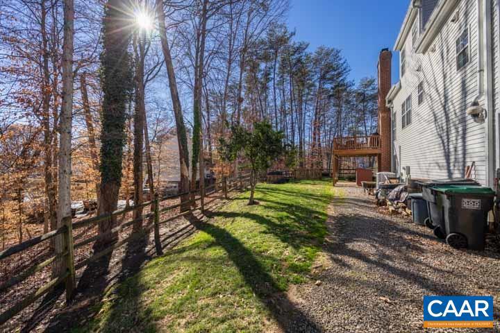 FOREST LAKES - Residential