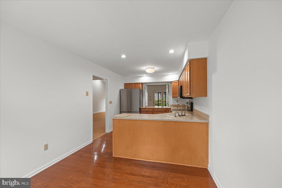 CAMBRIDGE COMMONS - Residential